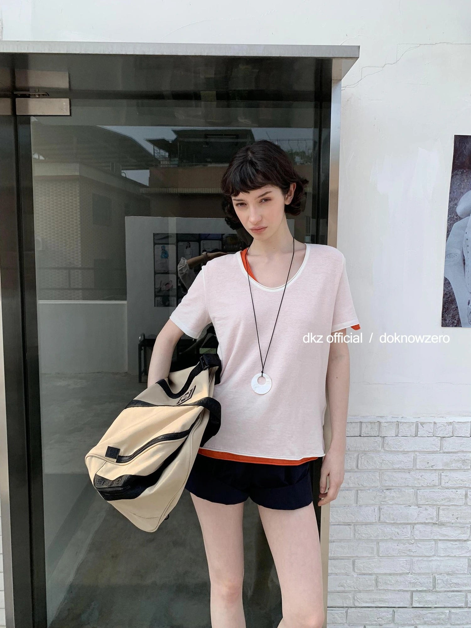 DKZ OFFICIAL Deep Blue Cuffed Casual Shorts