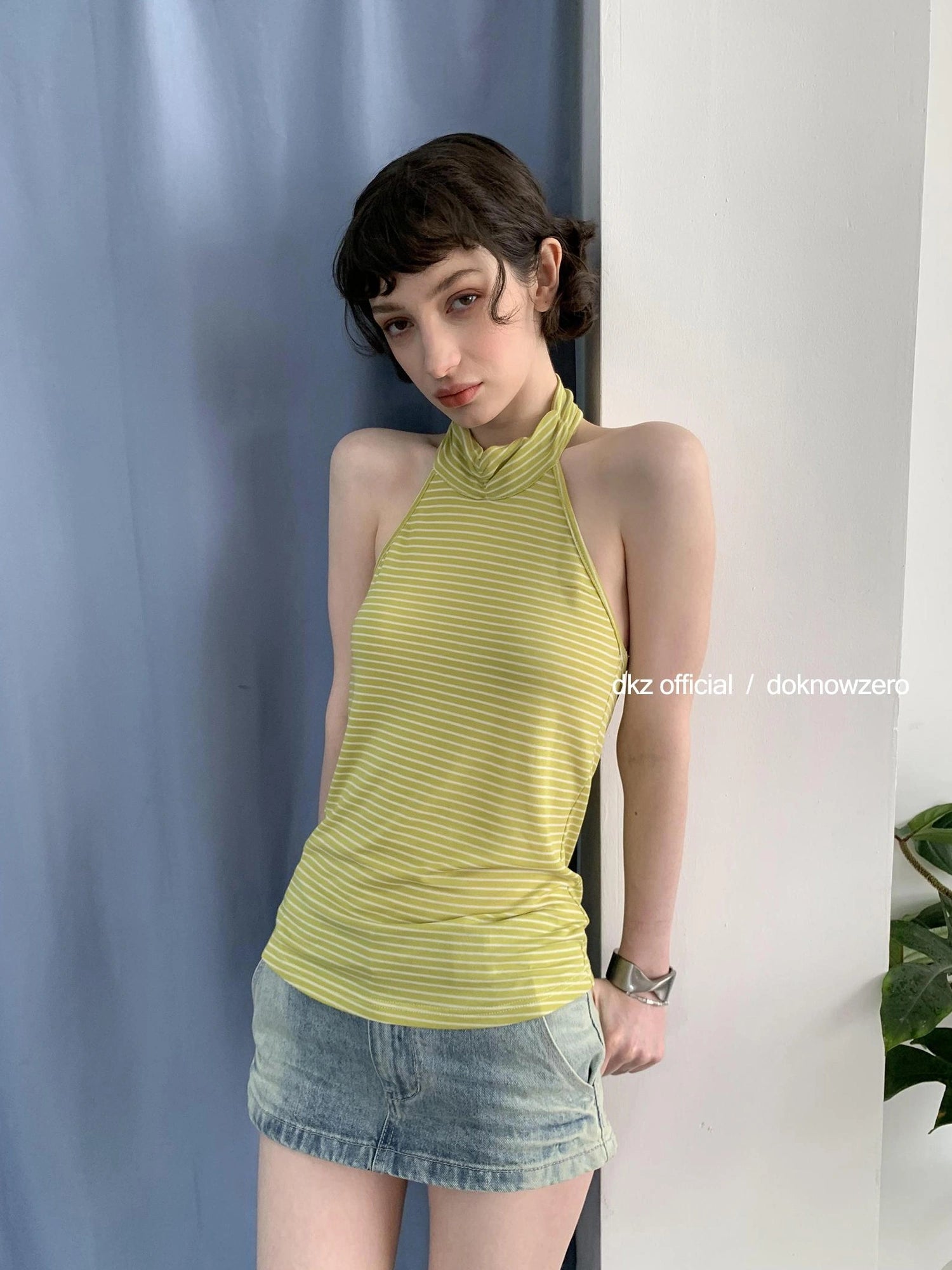 DKZ OFFICIAL Deep Blue Rolled Hem Casual Shorts