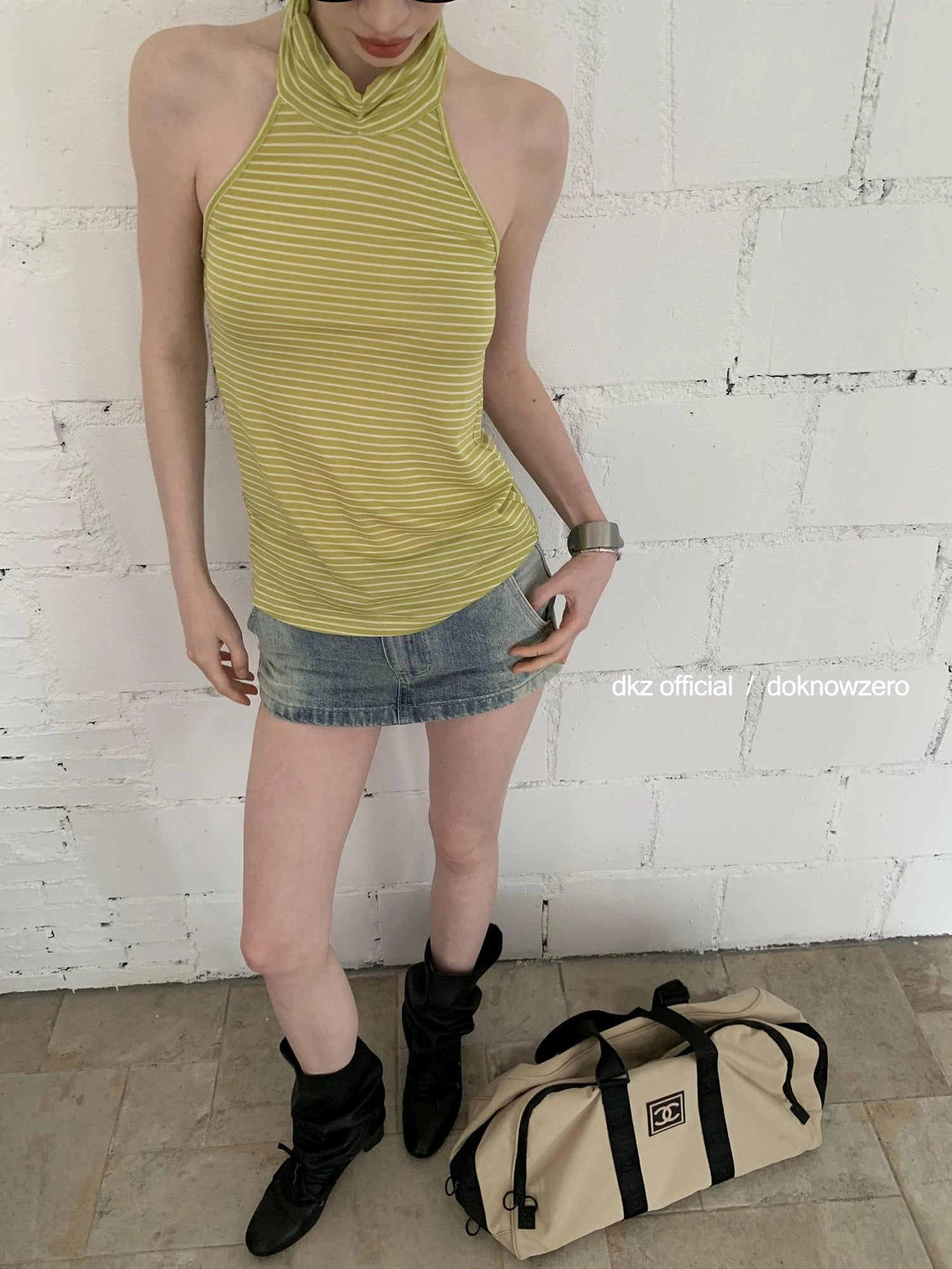 DKZ OFFICIAL Deep Blue Rolled Hem Casual Shorts