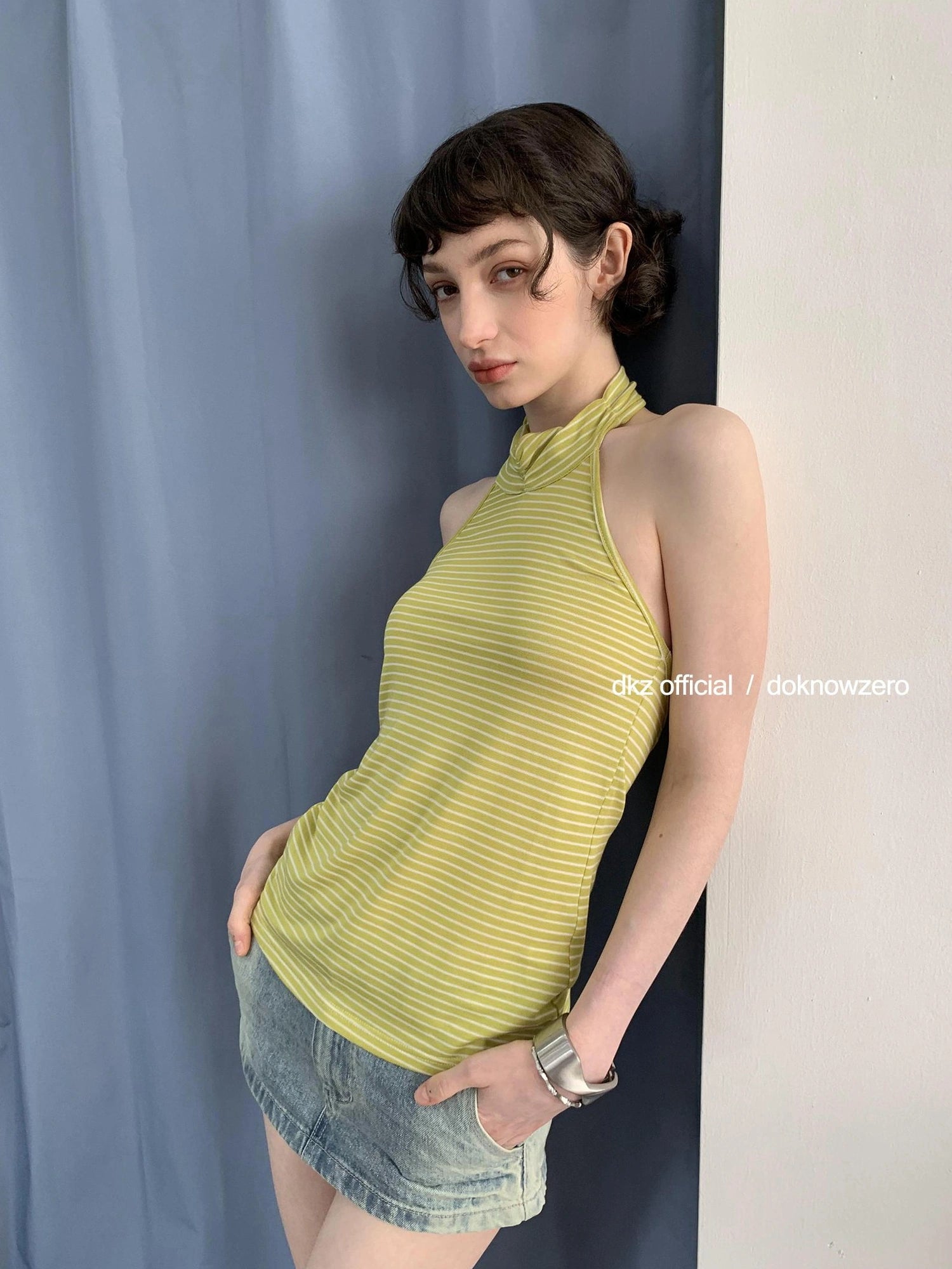 DKZ OFFICIAL Deep Blue Rolled Hem Casual Shorts