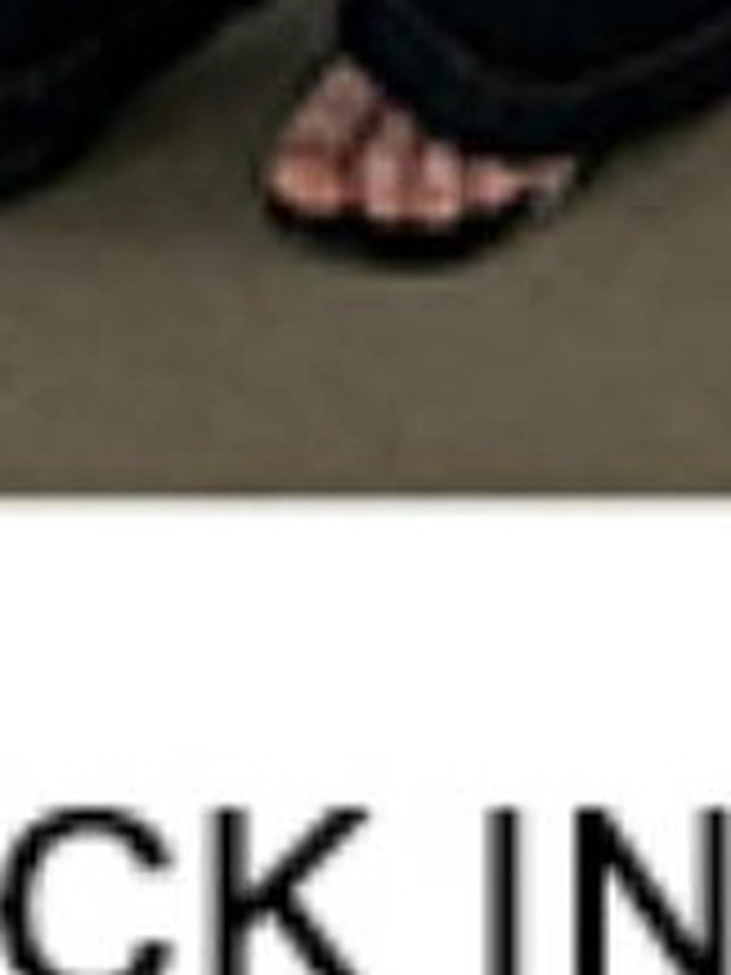 DKZ OFFICIAL Deep Blue Slim Flare Jeans