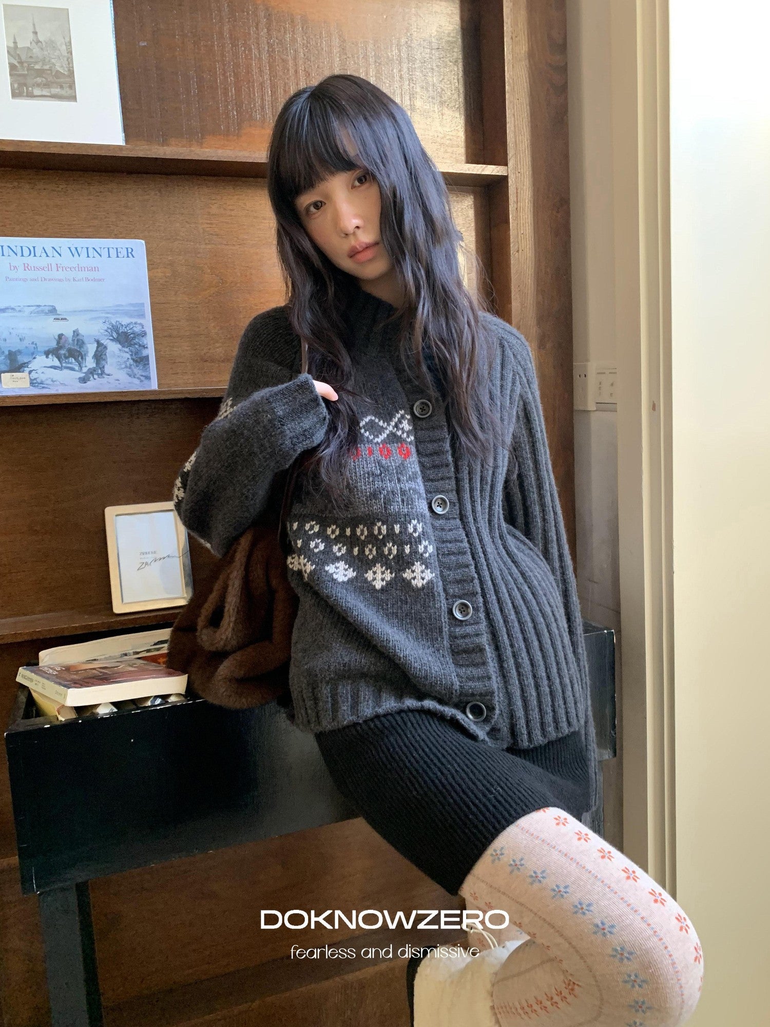 DKZ OFFICIAL Deep Gray Fair Isle Jacquard Print Women&