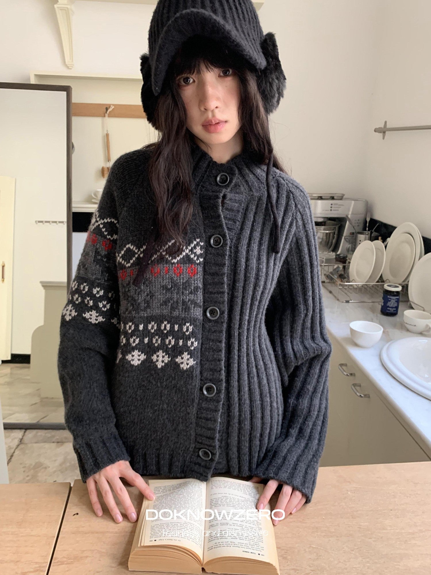 DKZ OFFICIAL Deep Gray Fair Isle Jacquard Print Women&