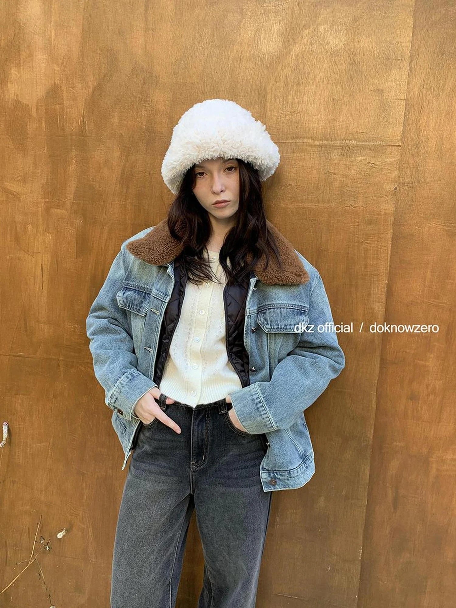 DKZ OFFICIAL Detachable Faux Fur Collar Denim Jacket With Quilted Lining