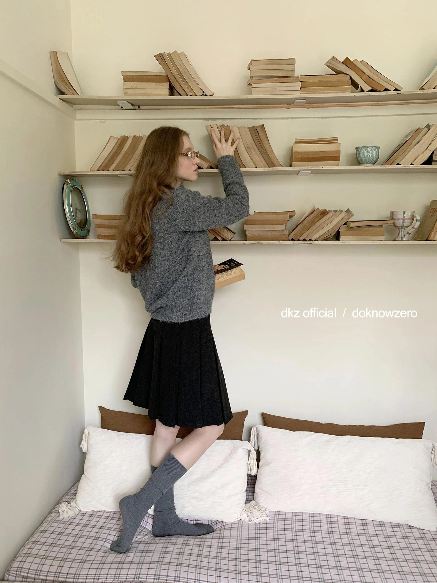 DKZ OFFICIAL Dkz Women Loose Knit Sweater Vintage Style Autumn Winter