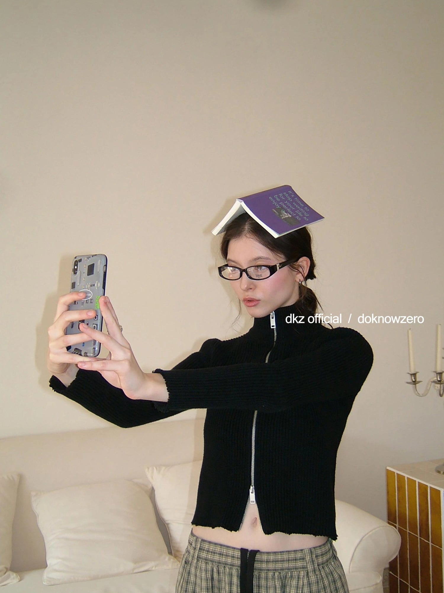 DKZ OFFICIAL Double Layered Hem Knitted Cardigan