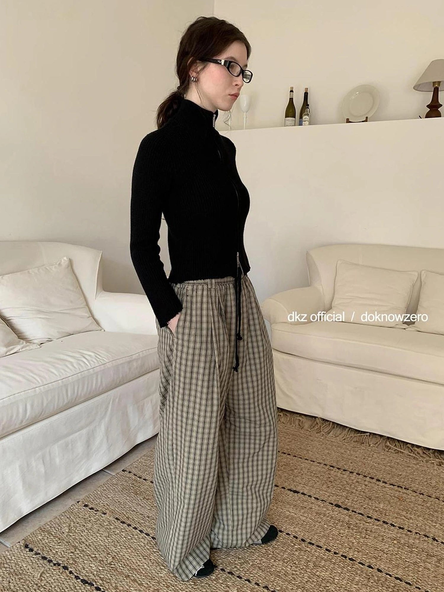 DKZ OFFICIAL Double Layered Hem Knitted Cardigan