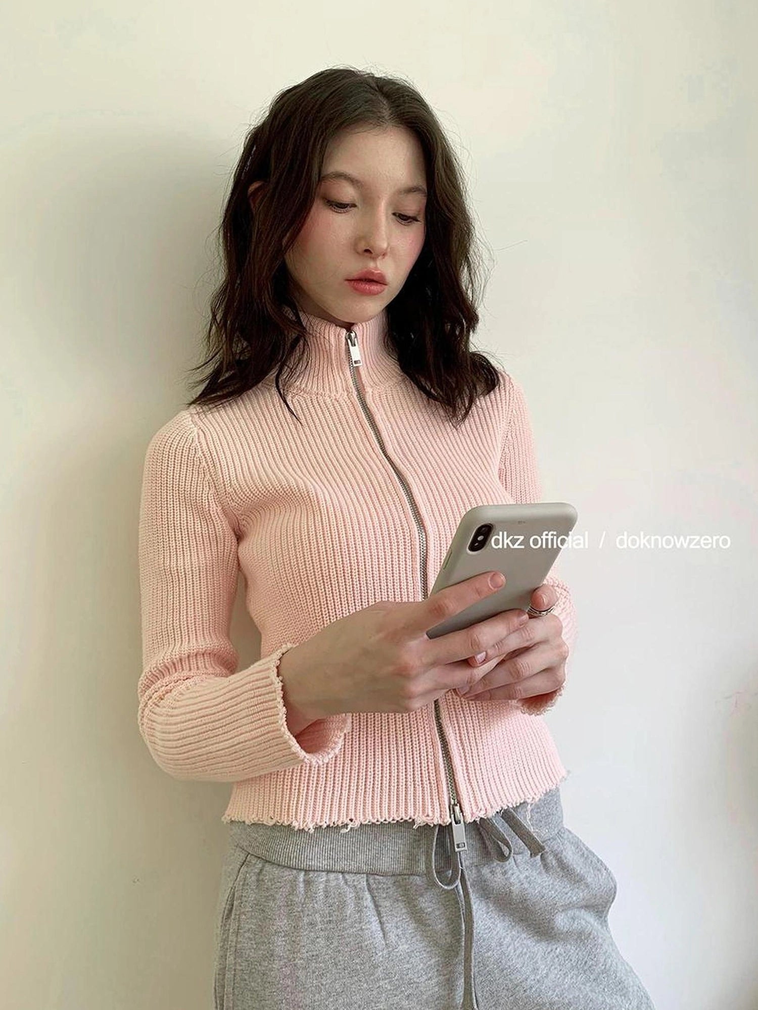 DKZ OFFICIAL Double Layered Hem Knitted Cardigan