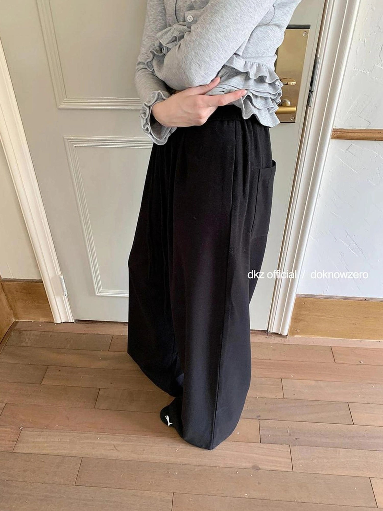 DKZ OFFICIAL Elastic Waist Dropped Hem Wide Leg Trousers
