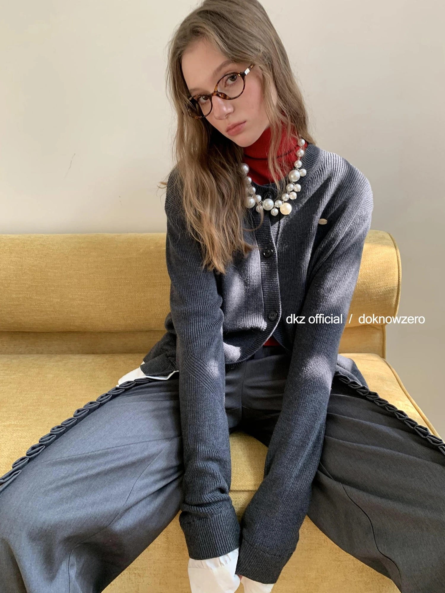 DKZ OFFICIAL Faux Two Piece Knit Cardigan In Deep Blue And Grey