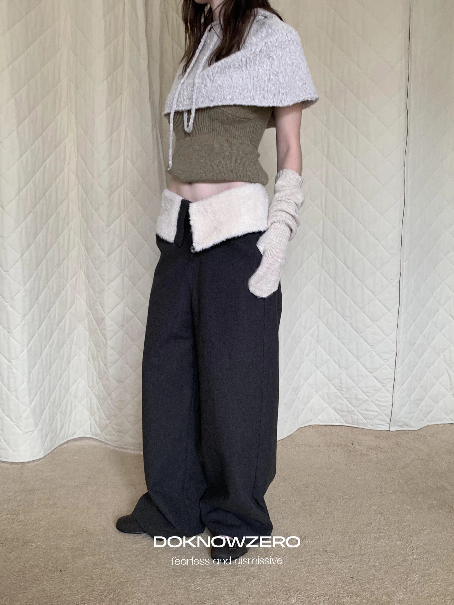 DKZ OFFICIAL Fleece Cuff Wide Leg Trousers