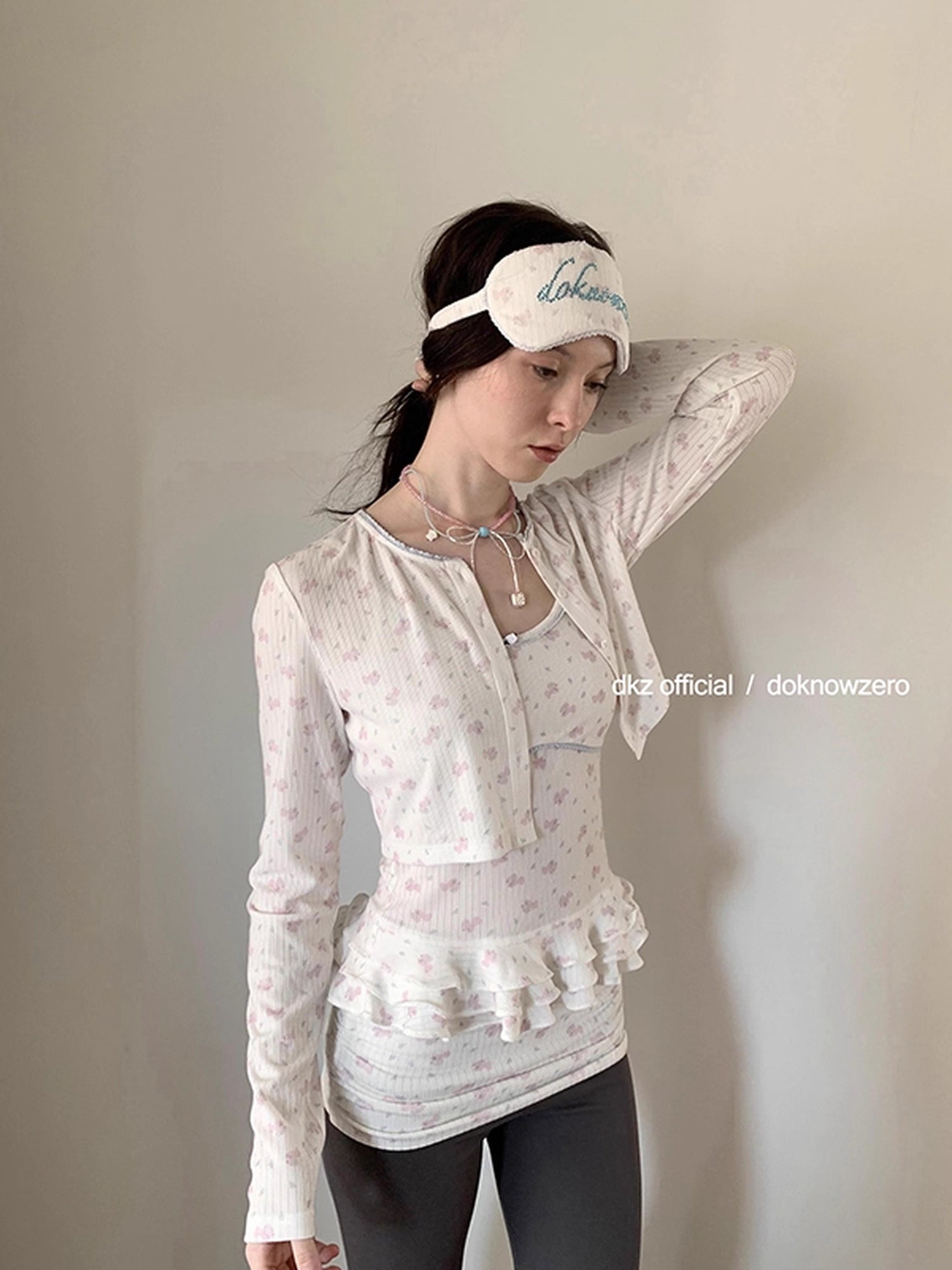 DKZ_OFFICIAL_Floral_Bunny_Print_Slim_Camisole_Cardigan_Set_MISSTT