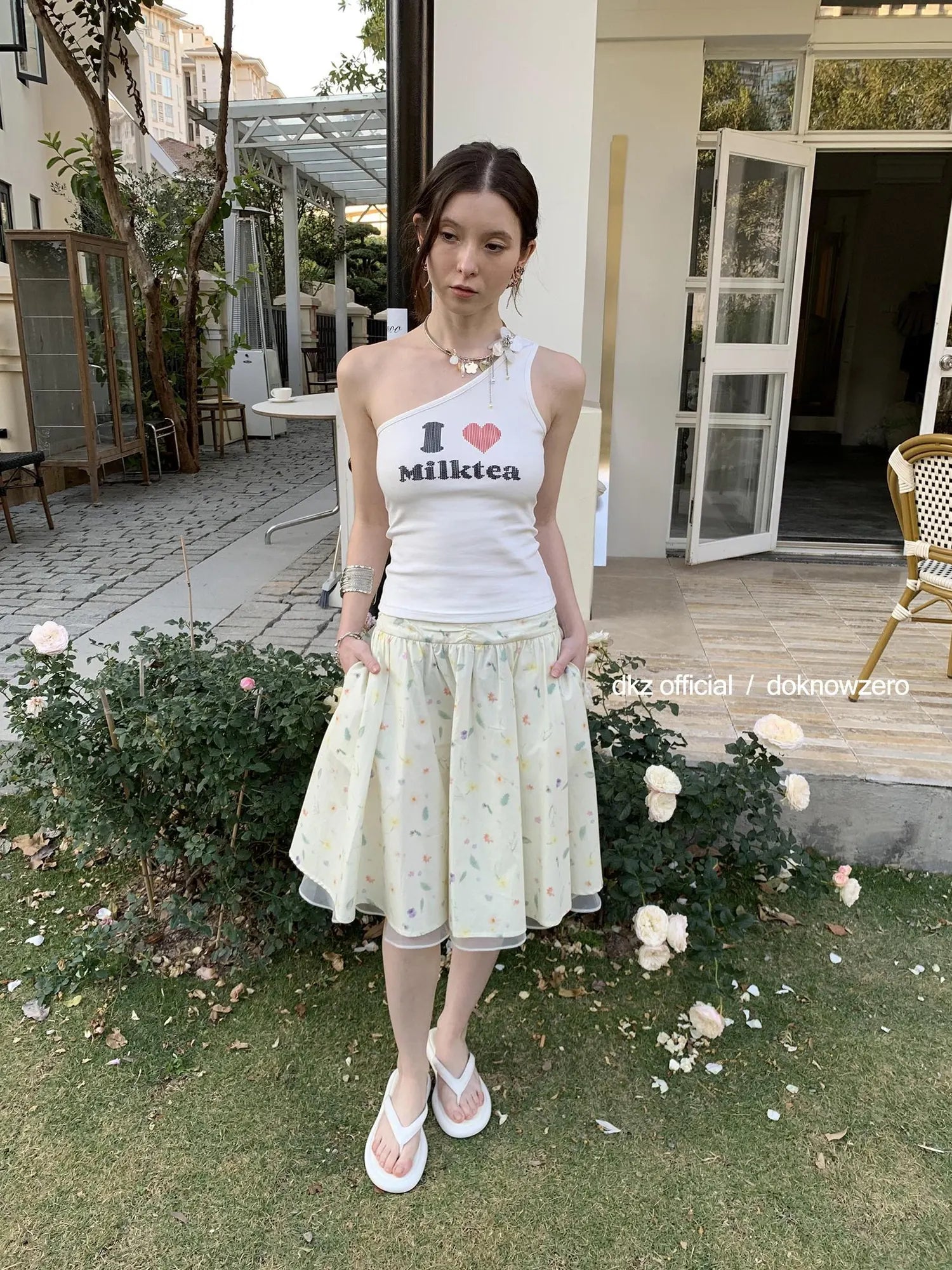 DKZ OFFICIAL Floral Print Midi Skirt In Apricot