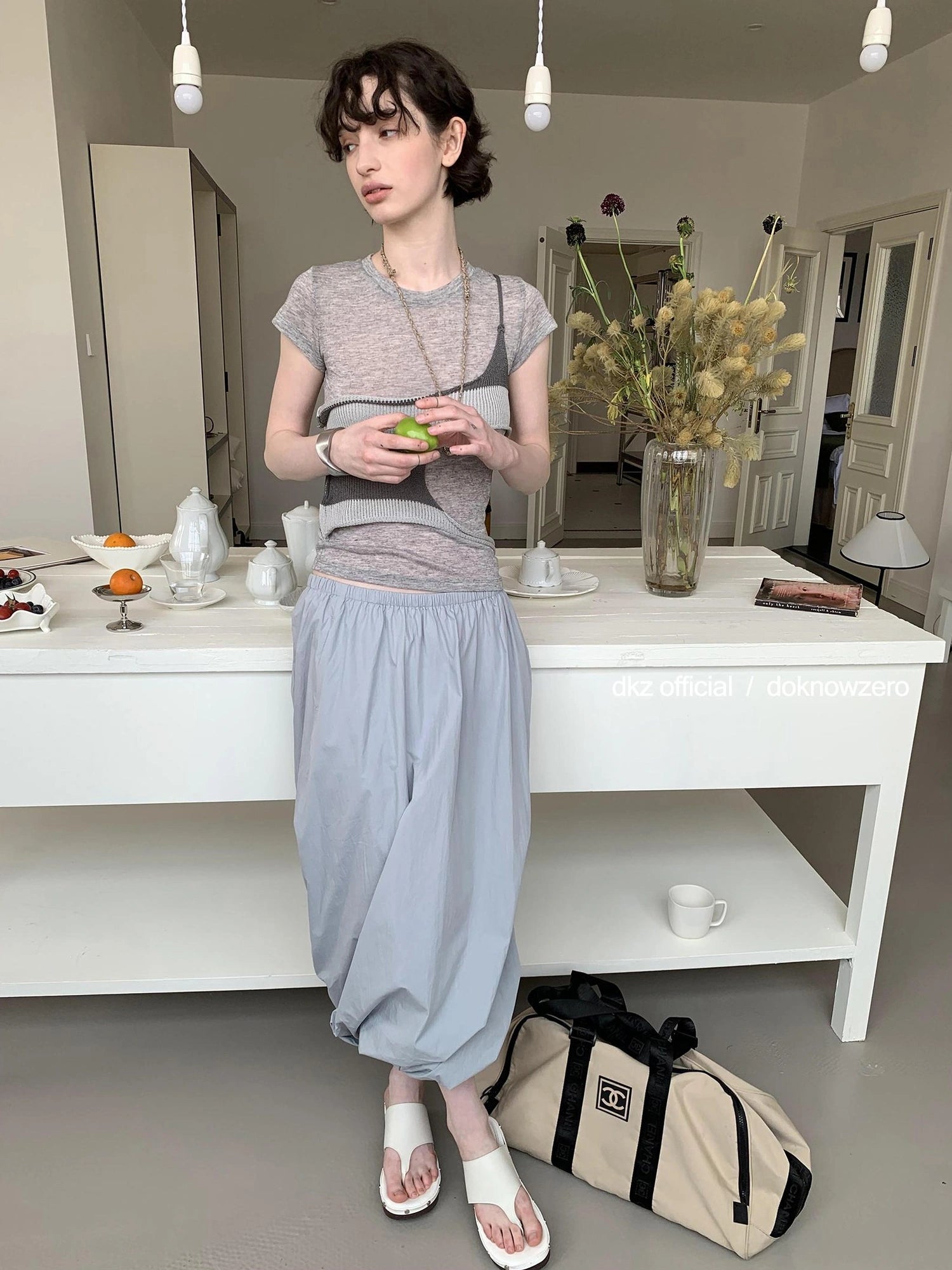 DKZ OFFICIAL Floral Sculpted A-Line Skirt With Elastic Waistband