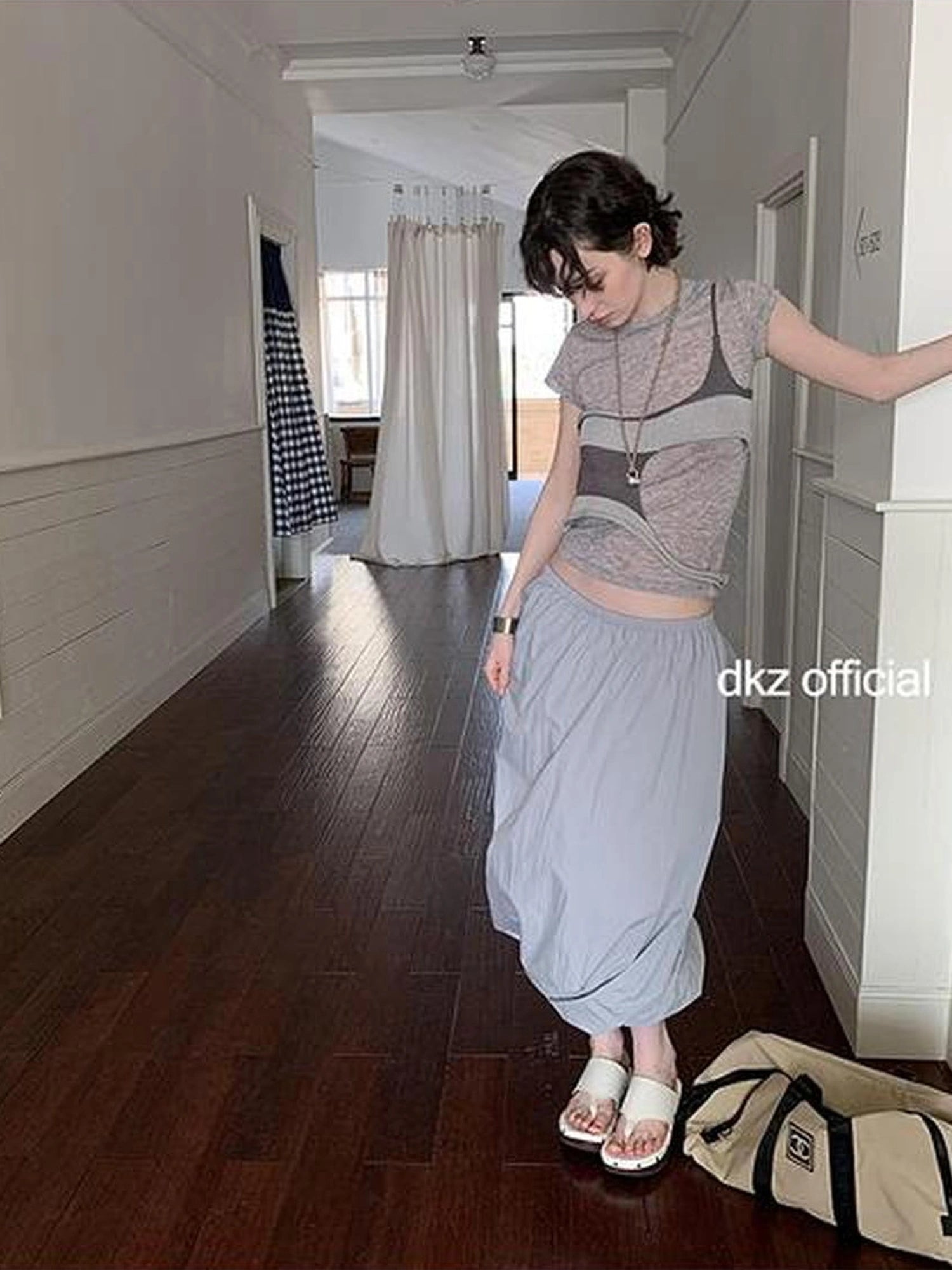 DKZ OFFICIAL Floral Sculpted A-Line Skirt With Elastic Waistband