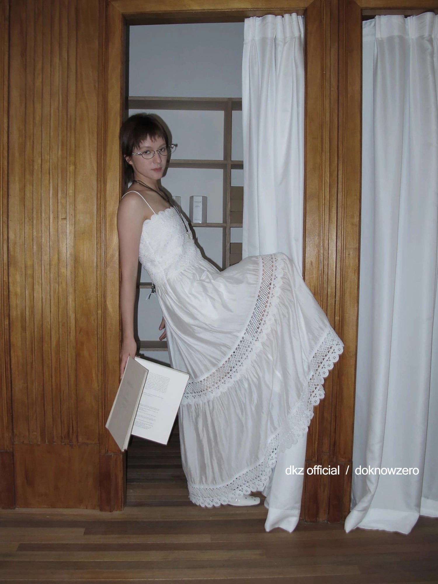 DKZ OFFICIAL French Lace Slip Dress With Hollow Waist