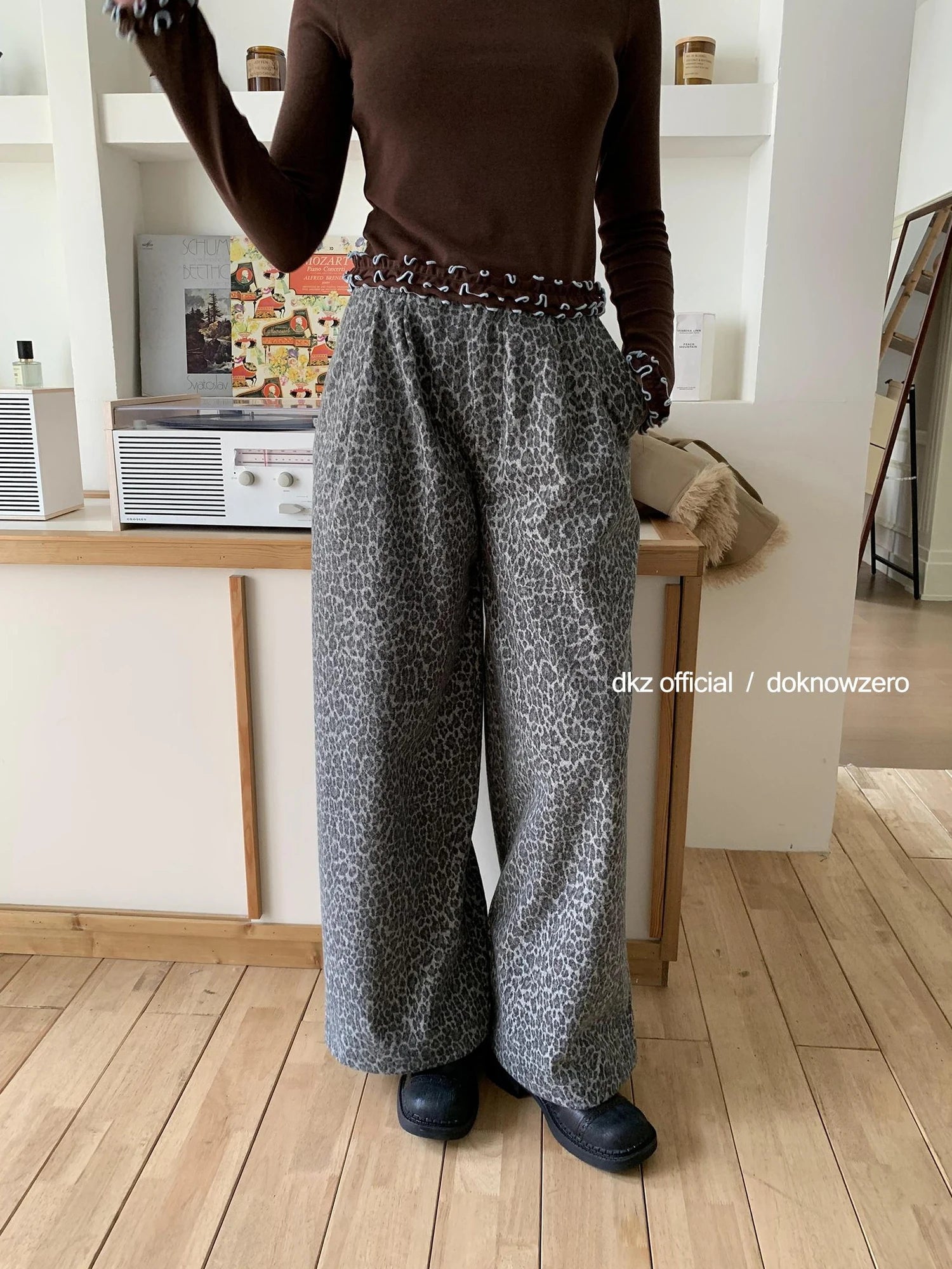 Gray Leopard Print Wide Leg Trousers For Women