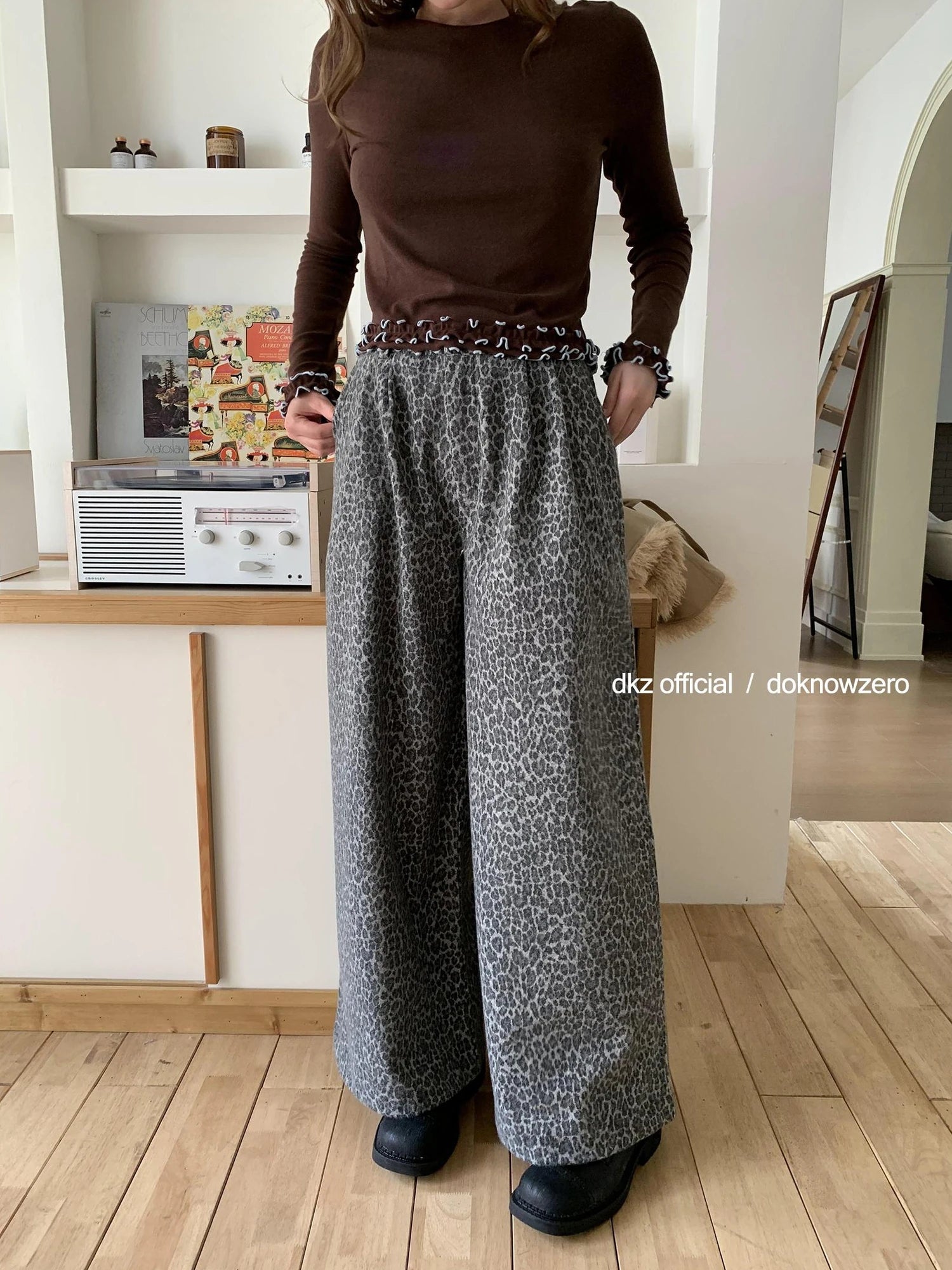Gray Leopard Print Wide Leg Trousers For Women