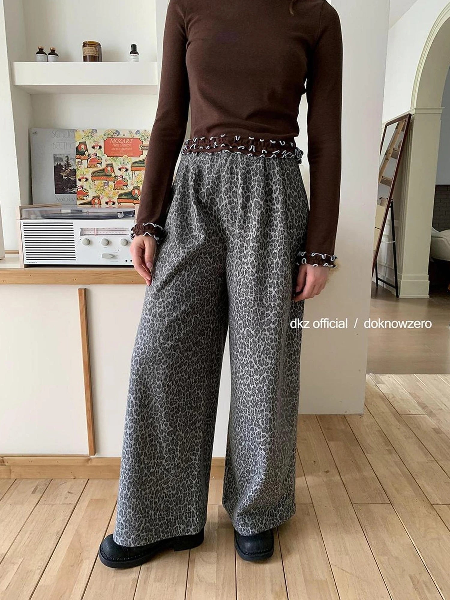 Gray Leopard Print Wide Leg Trousers For Women