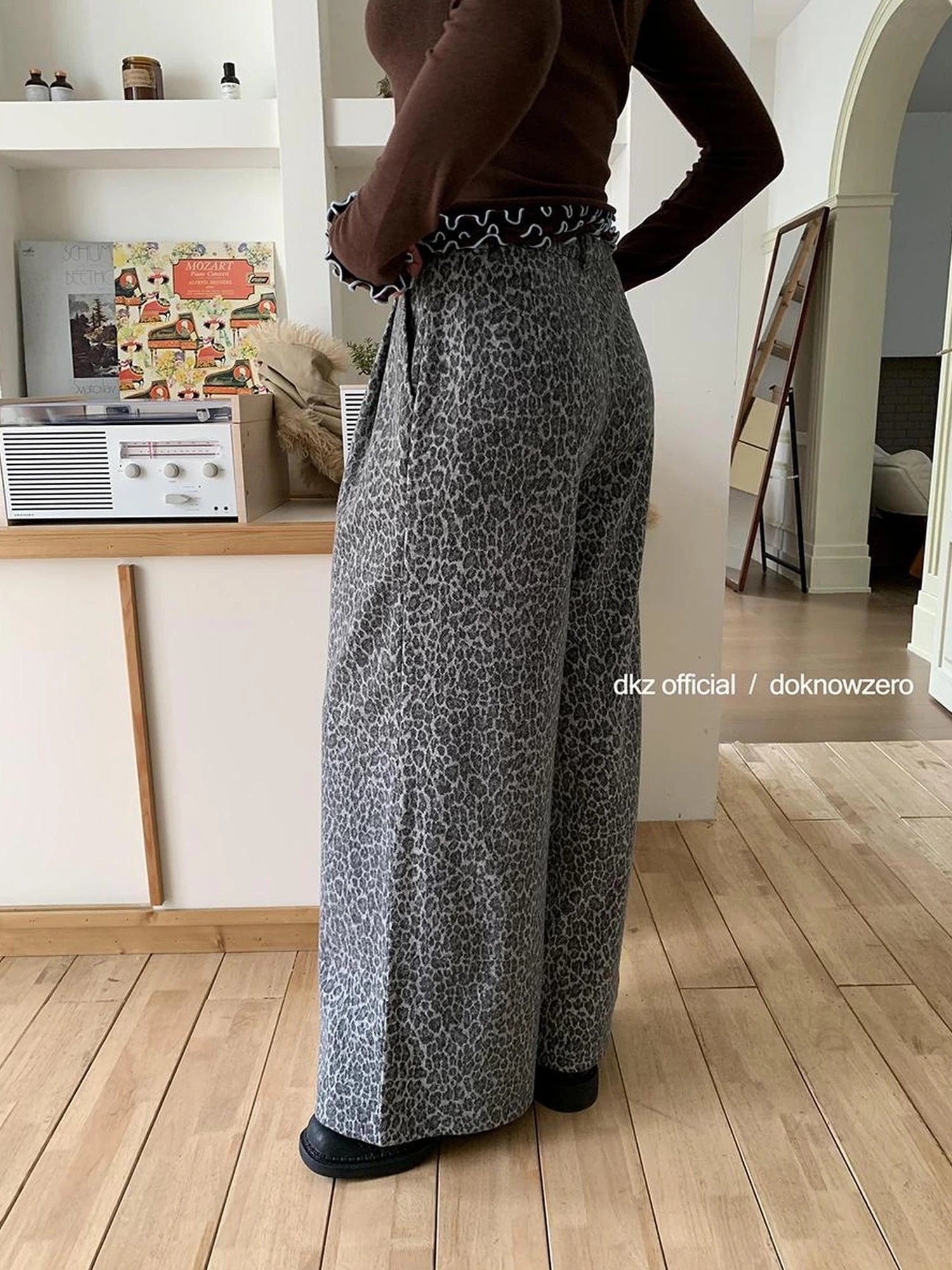Gray Leopard Print Wide Leg Trousers For Women