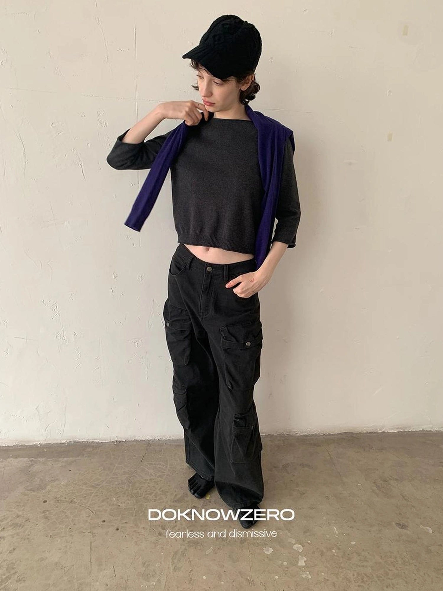 DKZ OFFICIAL Gray Multi Pocket Cargo Pants For Women Loose Fit Retro Long Pants