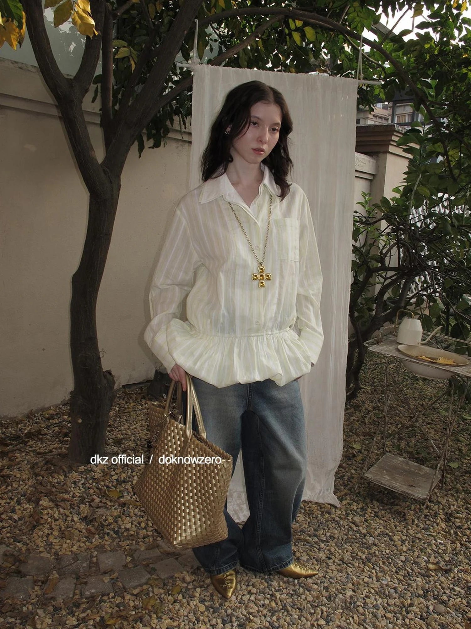 DKZ OFFICIAL Green Vertical Stripe Double Collar Blouse With Bloom Hem