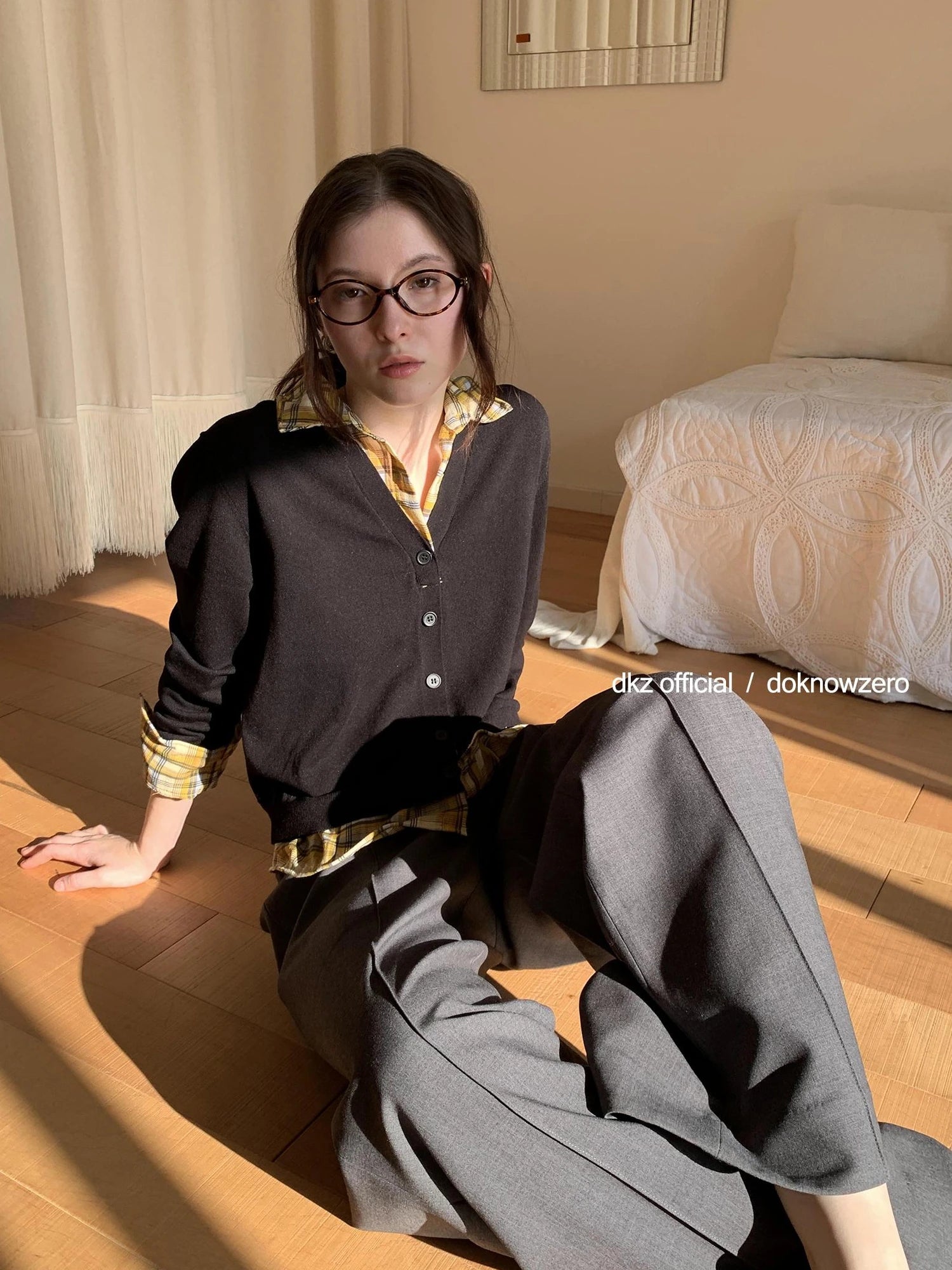 DKZ OFFICIAL Grey Wide Leg Checkered Cuff Trousers For Women