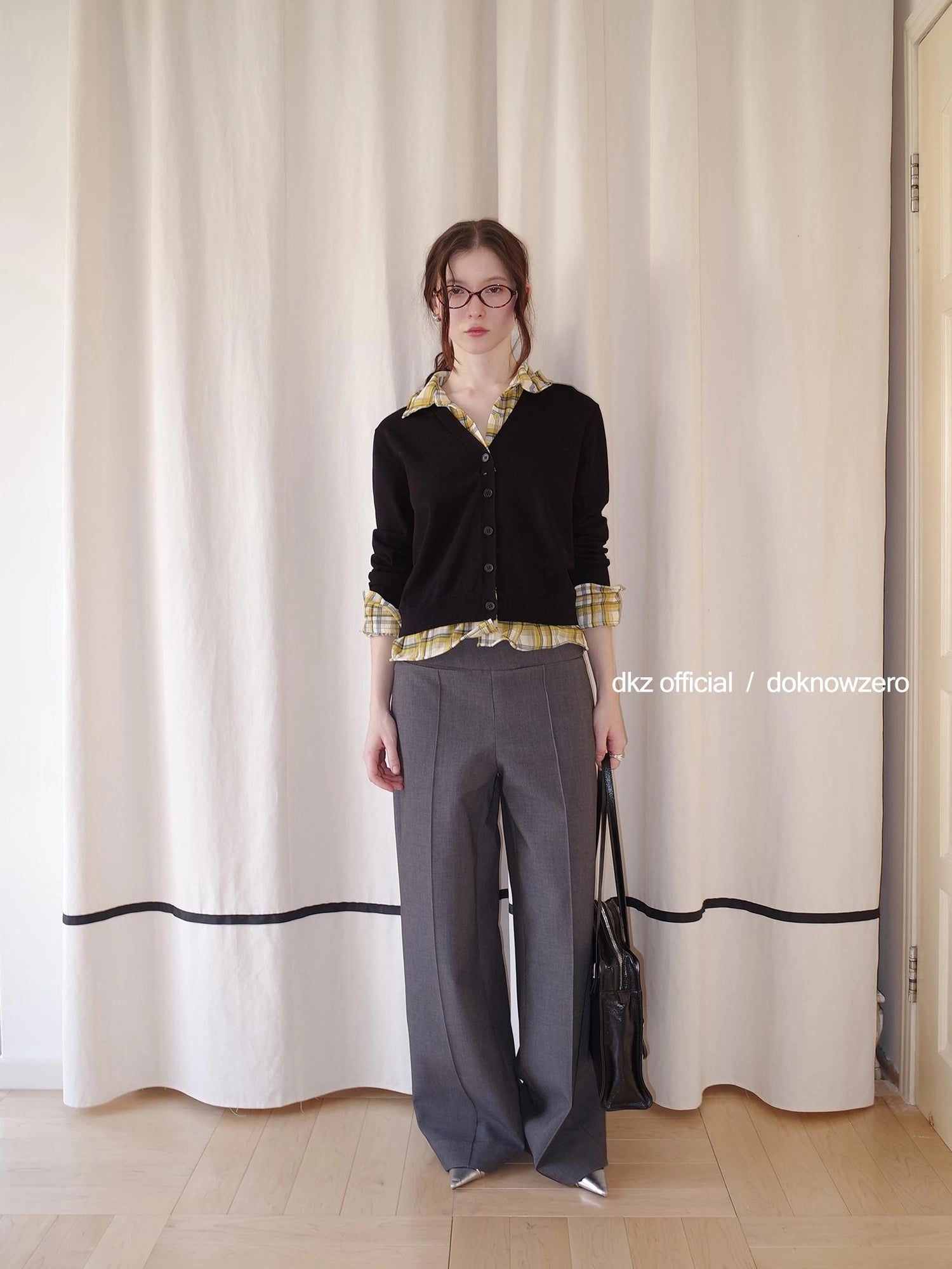 DKZ OFFICIAL Grey Wide Leg Checkered Cuff Trousers For Women