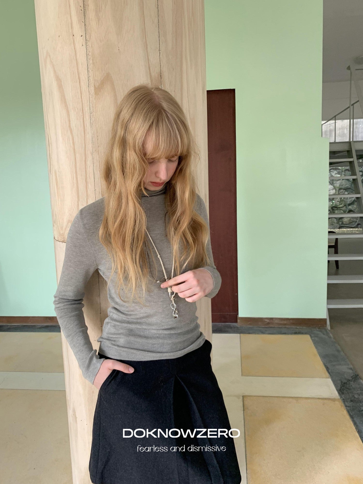 DKZ OFFICIAL High Neck Slim Fit Knit Women&