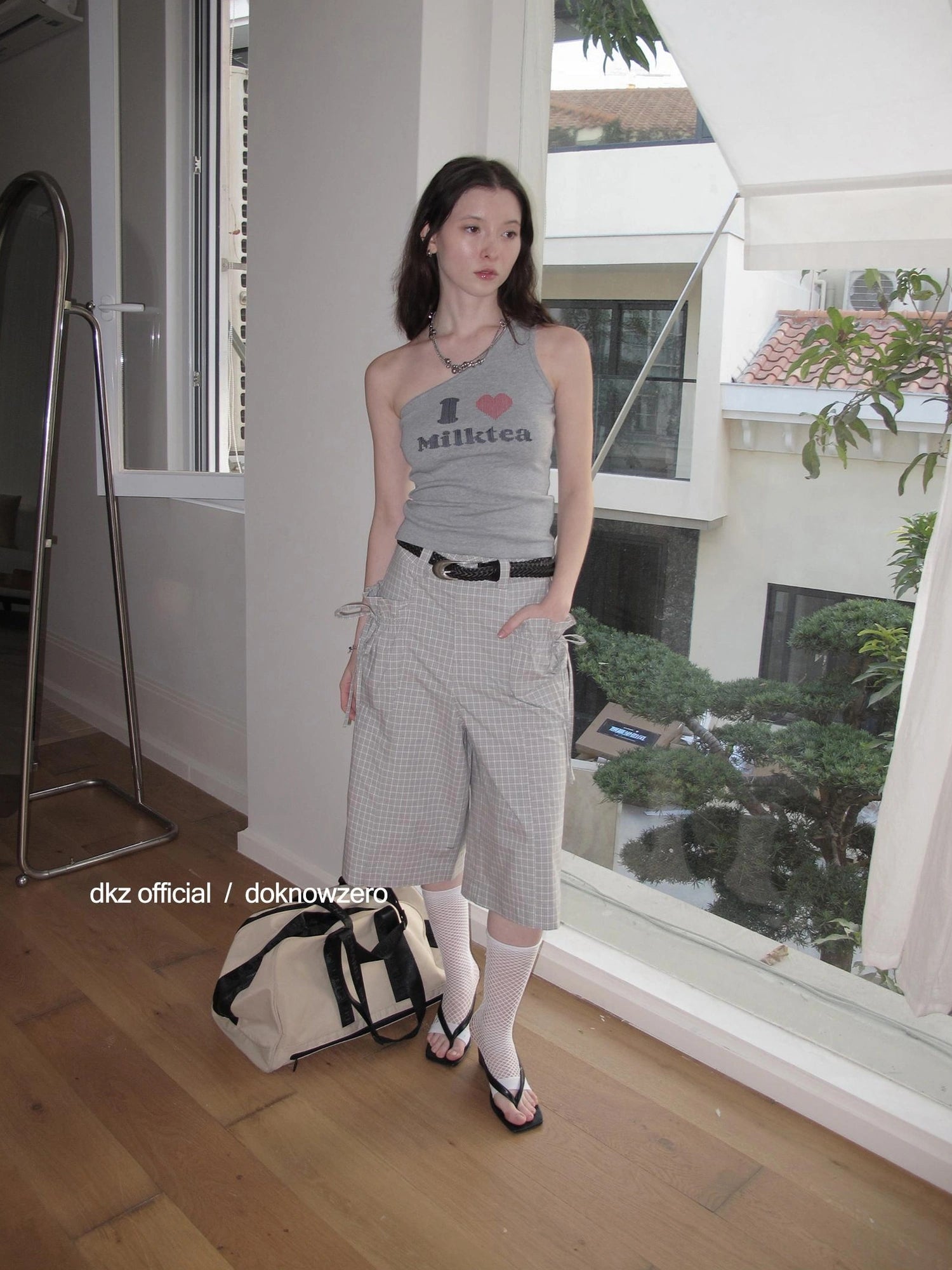 DKZ OFFICIAL I Love Milktea Sleeveless Top