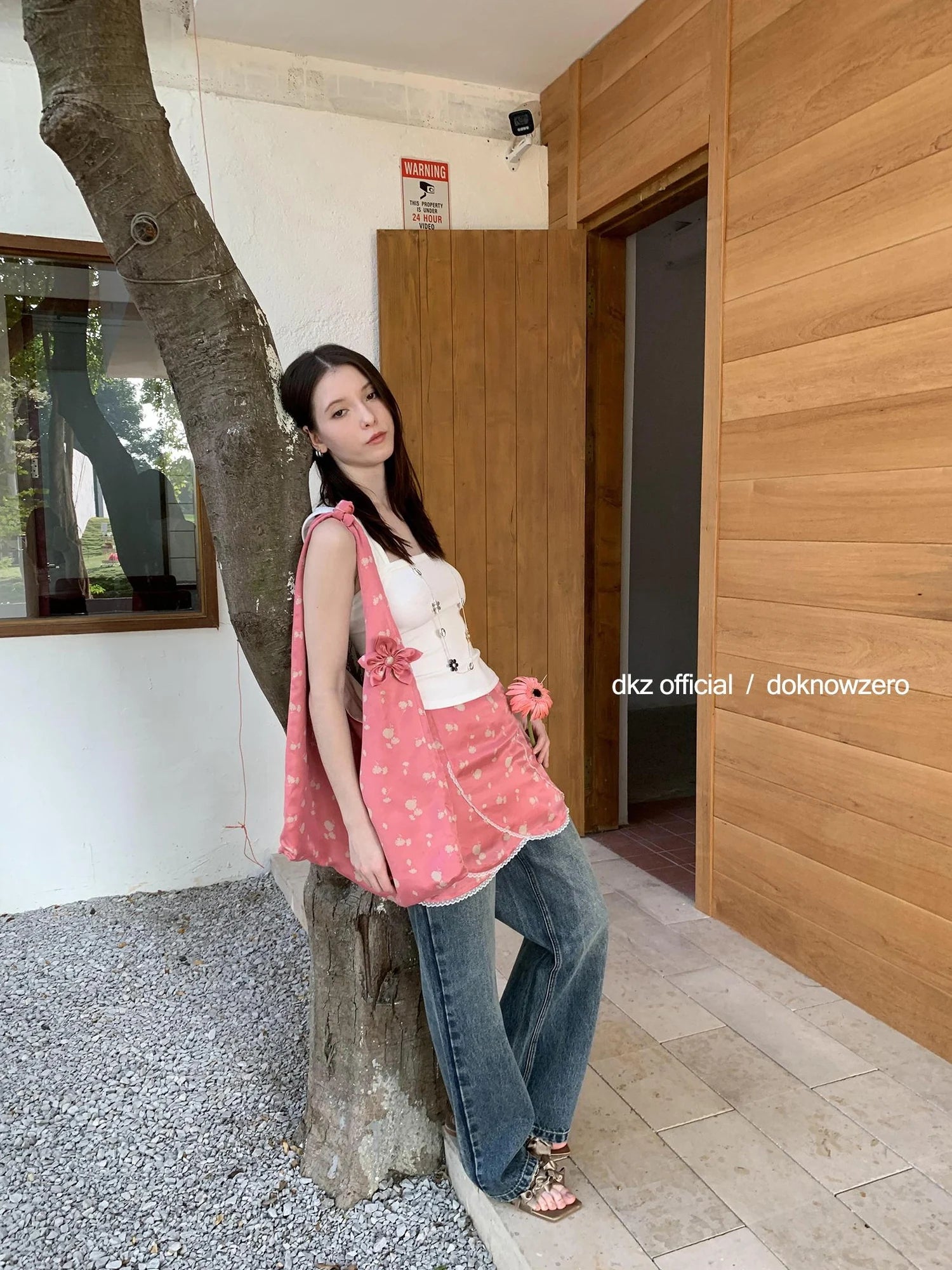 DKZ OFFICIAL Japanese Cupro Floral Print Commuter Tote Bag