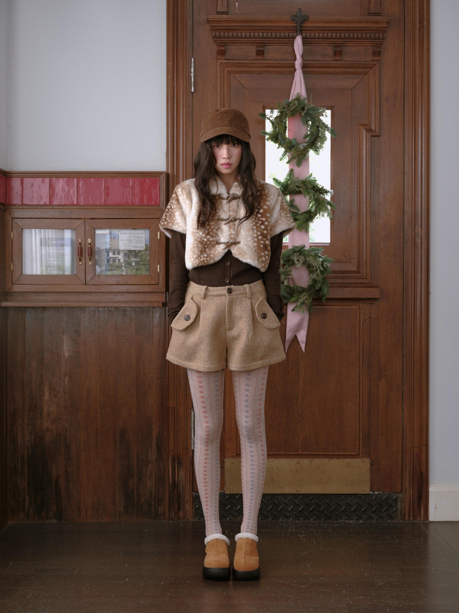 DKZ OFFICIAL Khaki Deer Print Buttoned Cropped Women&