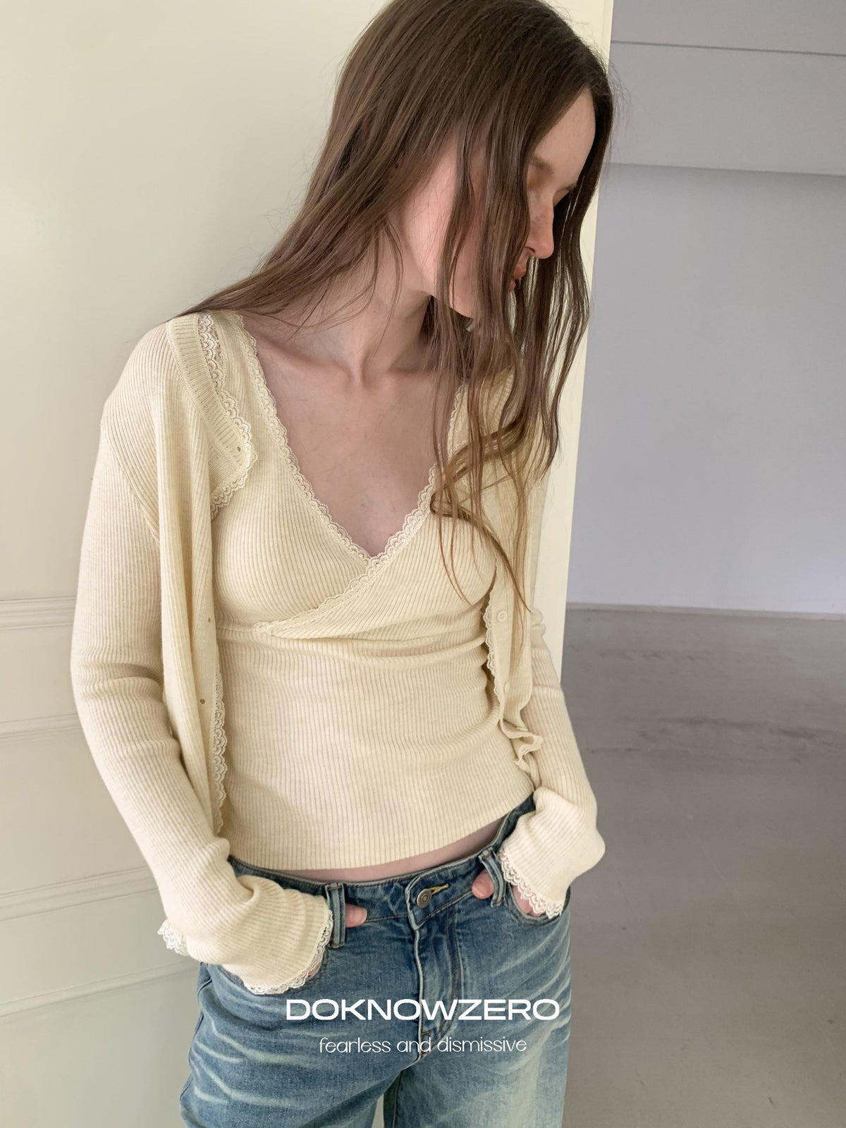 DKZ OFFICIAL Lace Trim Cross V-neck Two Piece Knit Women&