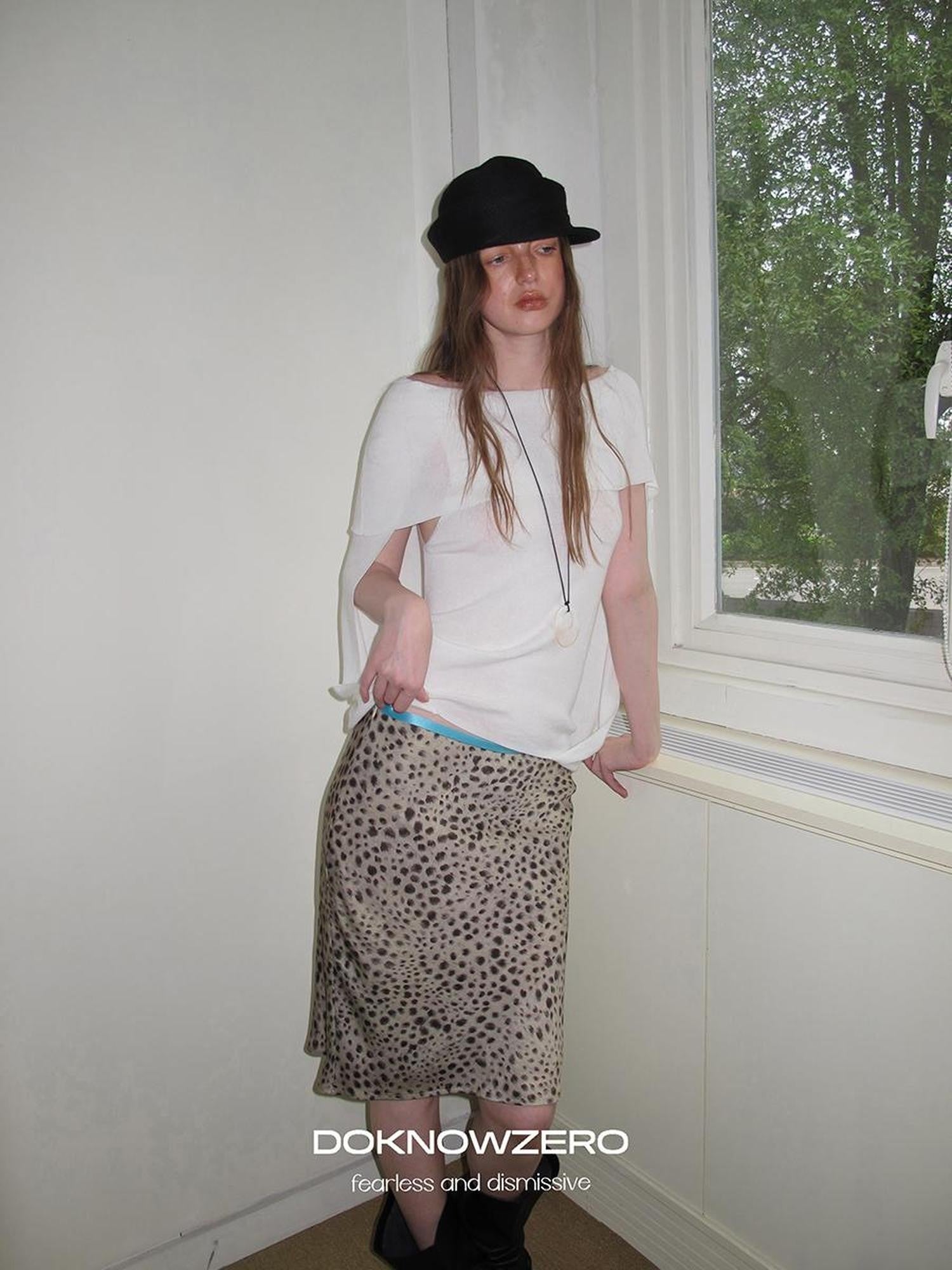 DKZ OFFICIAL Leopard Print Retro Colorblock H Line Printed Women&