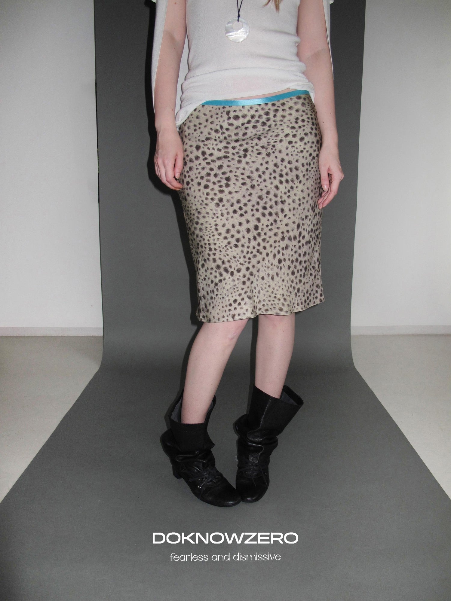 DKZ OFFICIAL Leopard Print Retro Colorblock H Line Printed Women&