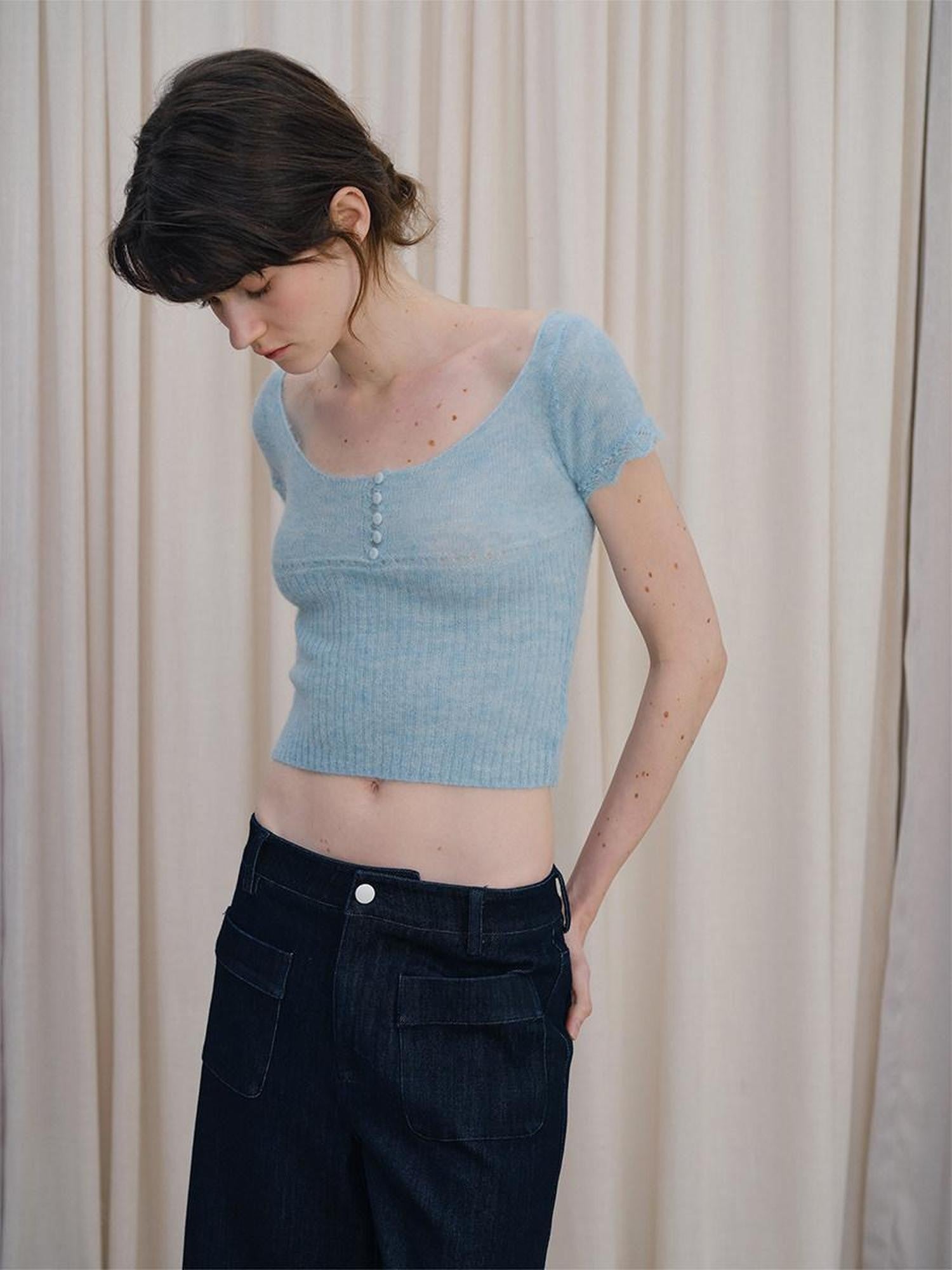 DKZ OFFICIAL Light Blue U Neck Knit Slim Fit Cropped Women&