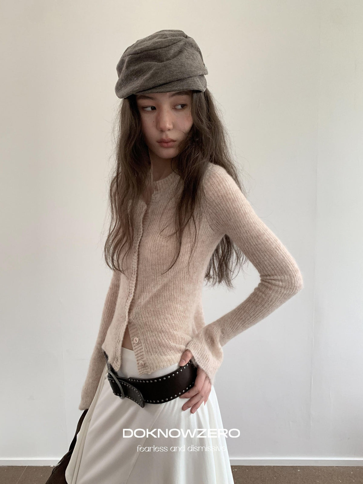 DKZ OFFICIAL Lightweight Slim Fit Round Neck Alpaca Wool Women&