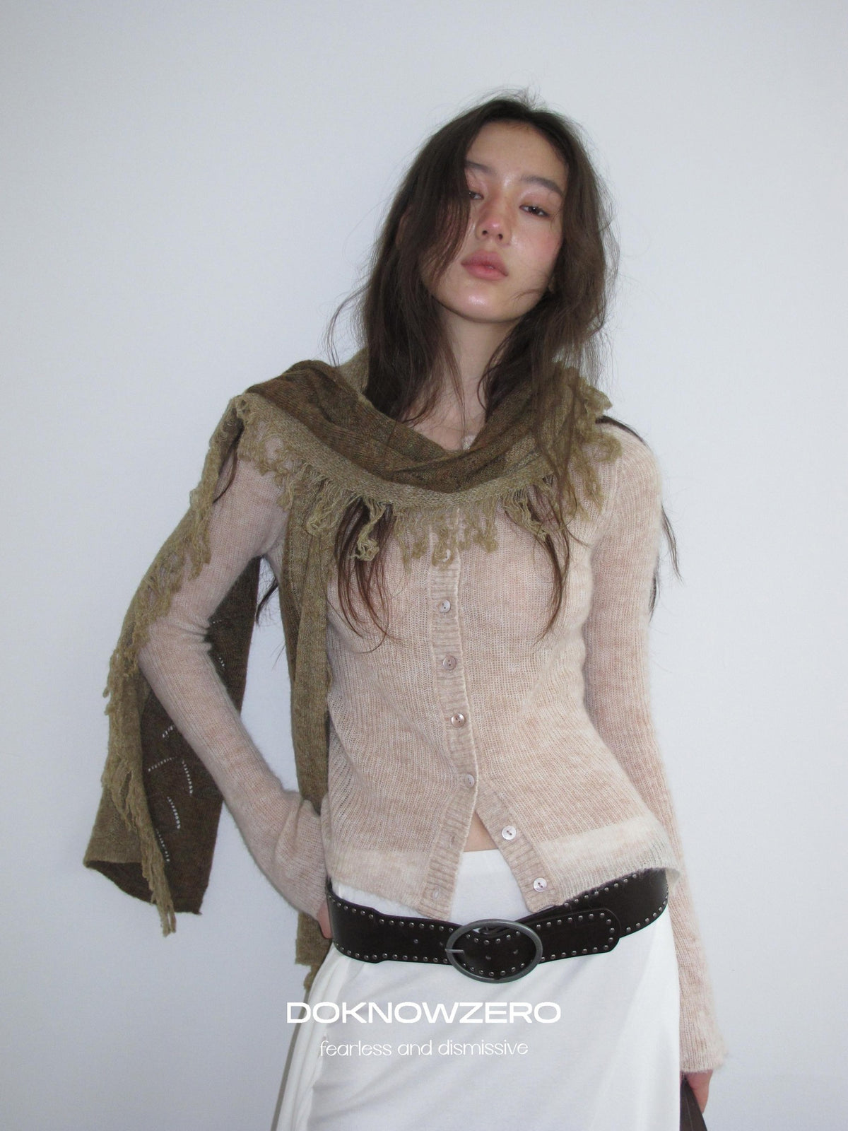 DKZ OFFICIAL Lightweight Slim Fit Round Neck Alpaca Wool Women&