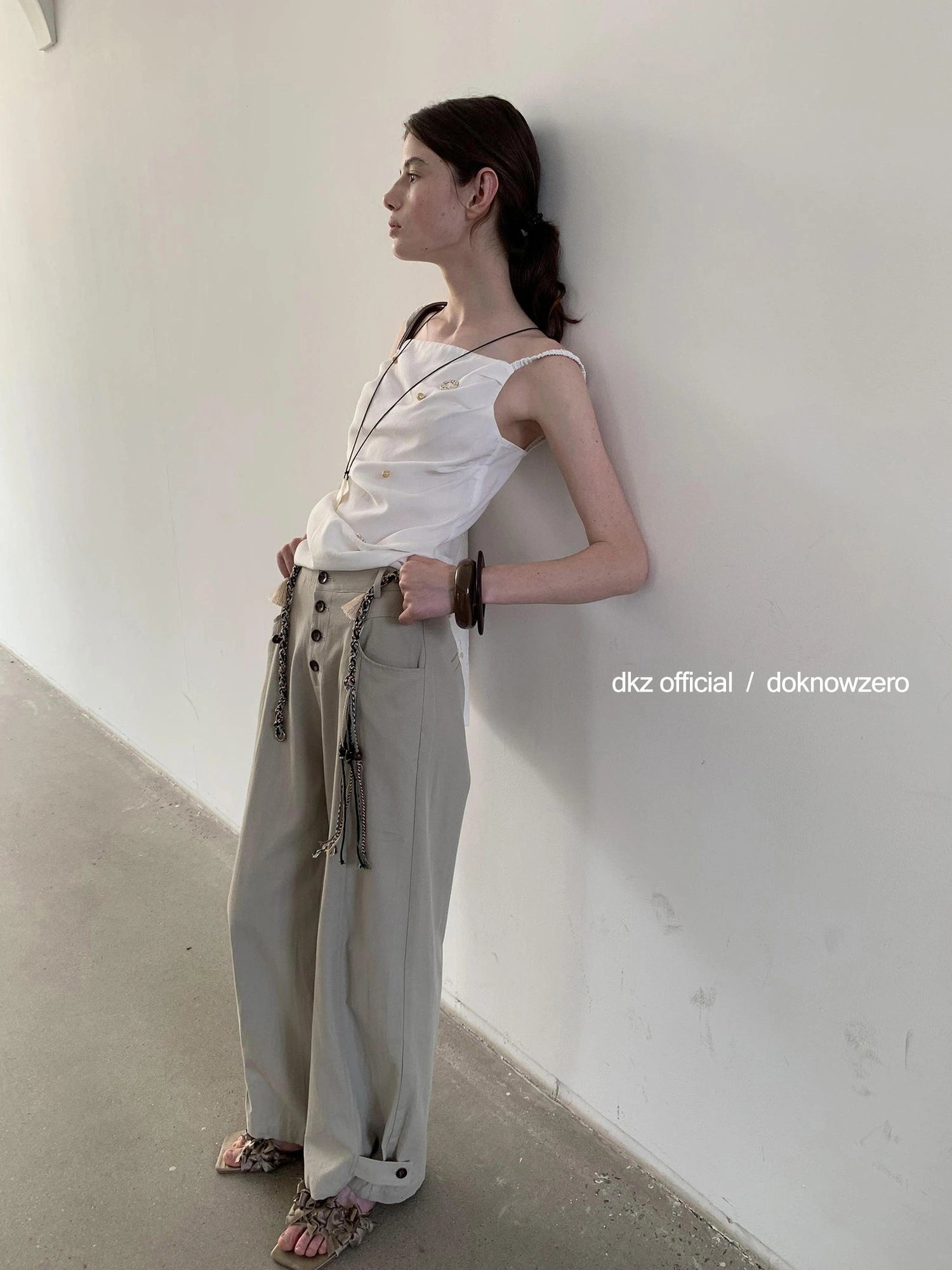 DKZ OFFICIAL Low Waist Drapey Wide Leg Linen Blend Trousers