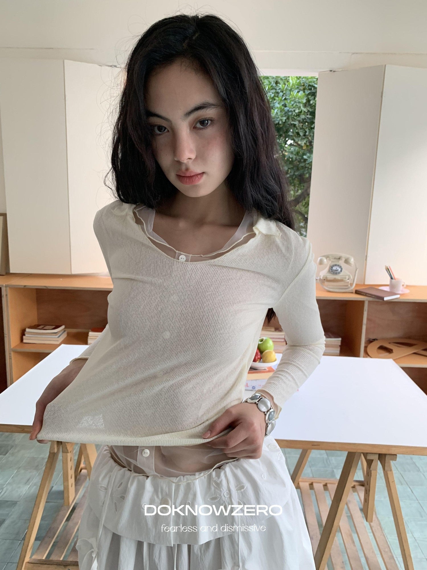 DKZ OFFICIAL Mesh V-neck Knit Hooded Two Piece Women&