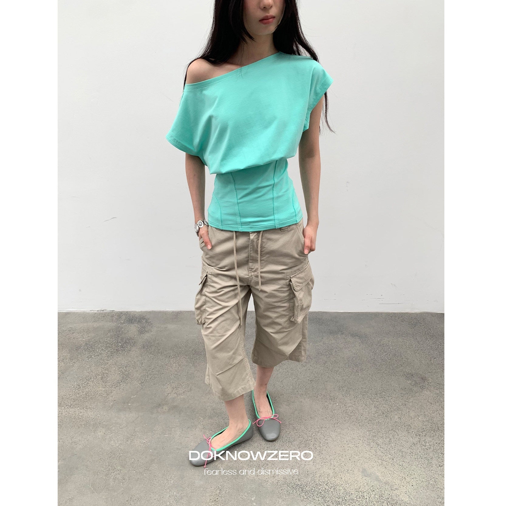 DKZ_OFFICIAL_Mint_Asymmetric_Neck_Fishbone_Split_Cinched_Waist_Women&