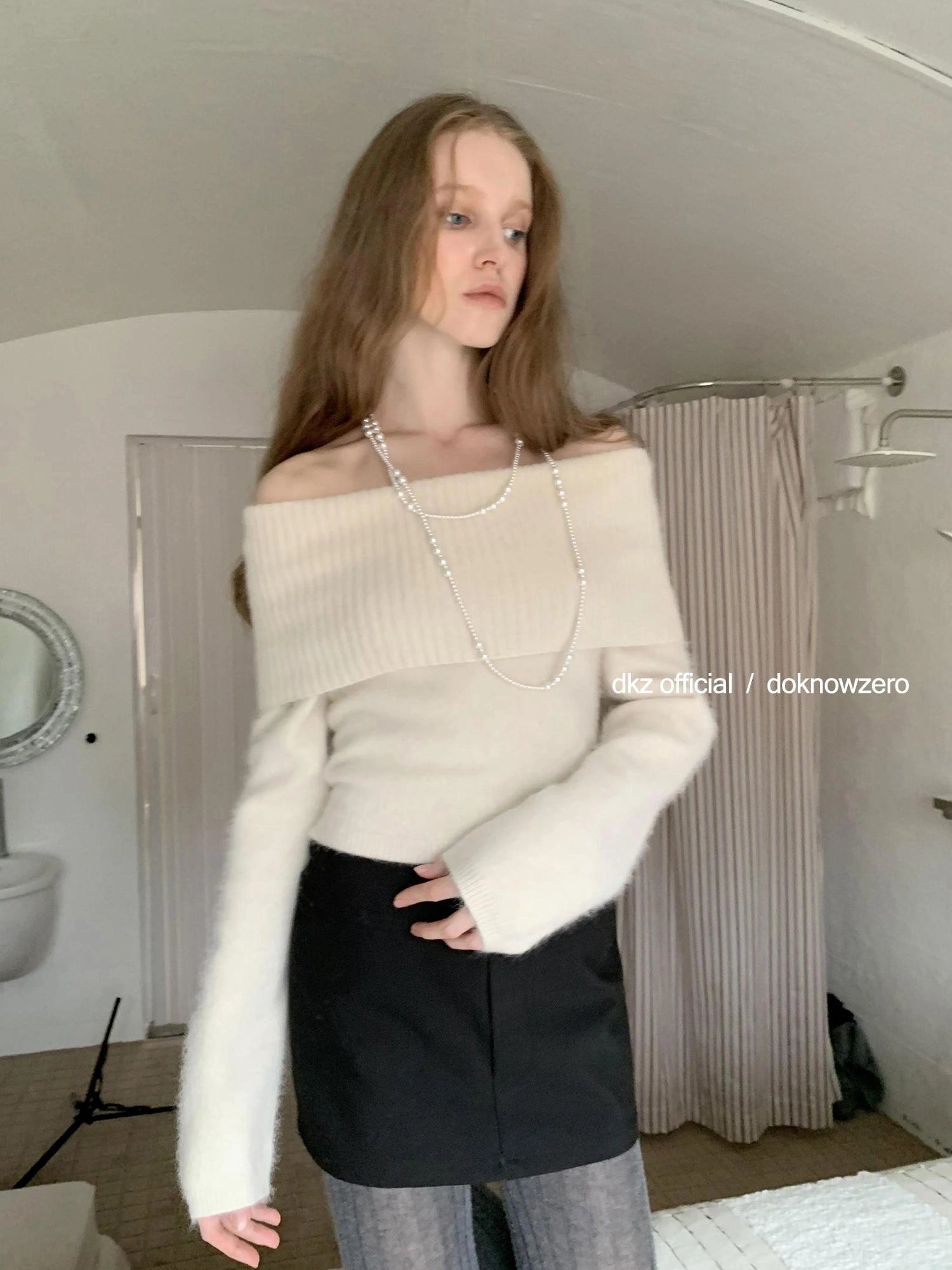 DKZ OFFICIAL One Shoulder Apricot Raccoon Wool Knit Sweater