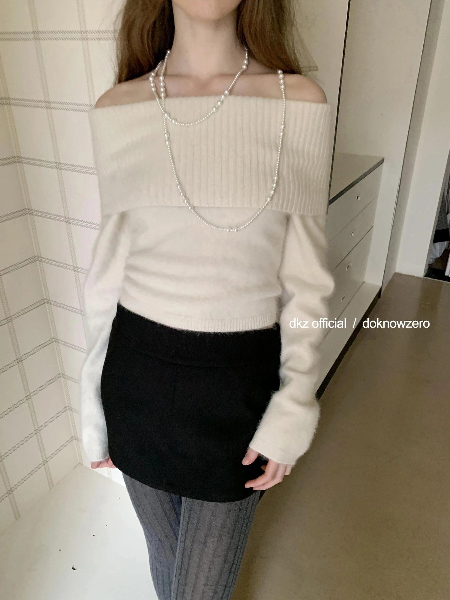 DKZ OFFICIAL One Shoulder Apricot Raccoon Wool Knit Sweater