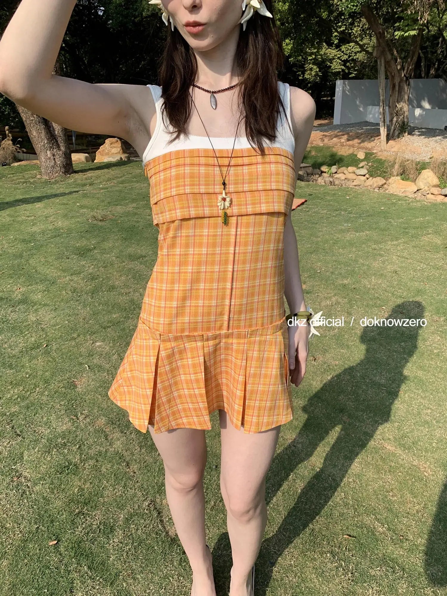 DKZ OFFICIAL Orange Plaid Strappy Midi Dress With Pleated Skirt