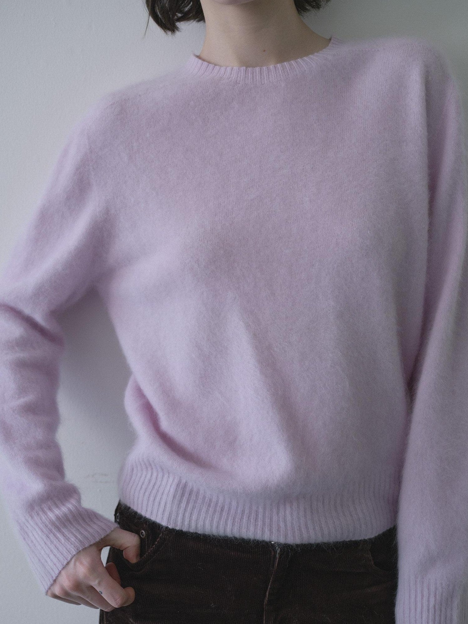DKZ OFFICIAL Pastel Soft Knit Crew Neck Women&