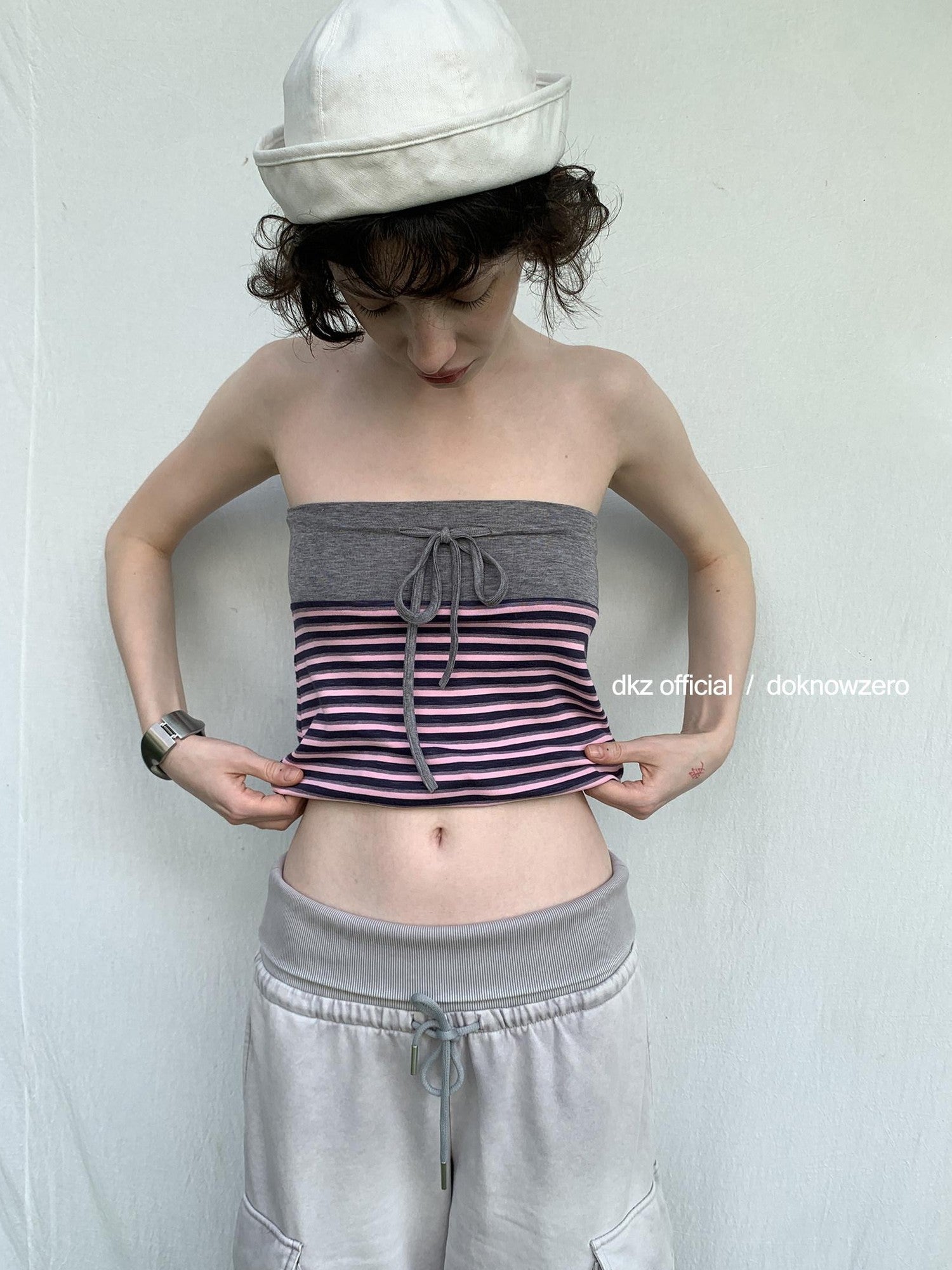 DKZ OFFICIAL Pink Retro Striped Asymmetric Slim Knit Women&