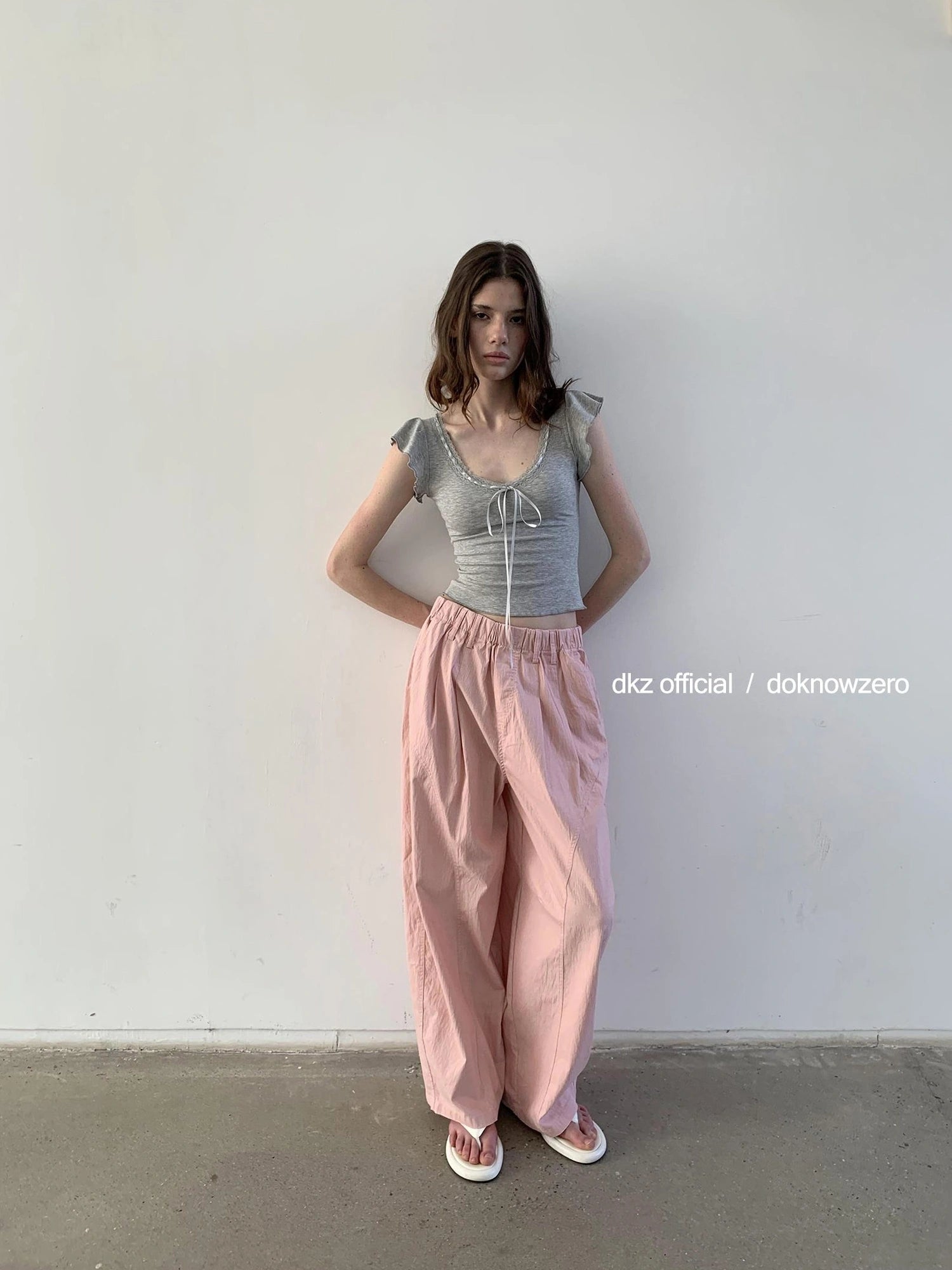 DKZ OFFICIAL Pink Wide Leg Trousers With 3D Tailoring