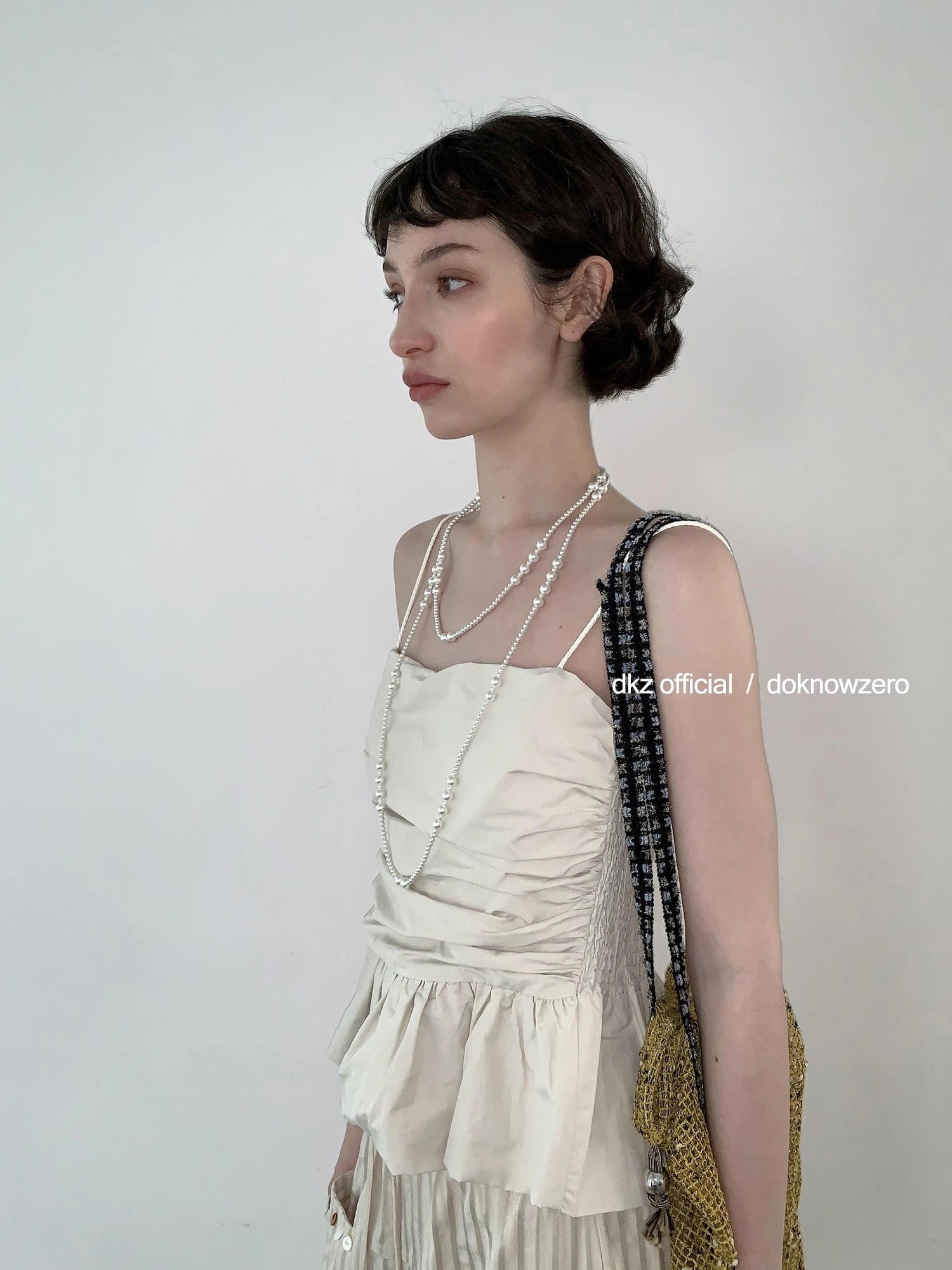 DKZ OFFICIAL Pleated Ruffle Hem Camisole Top