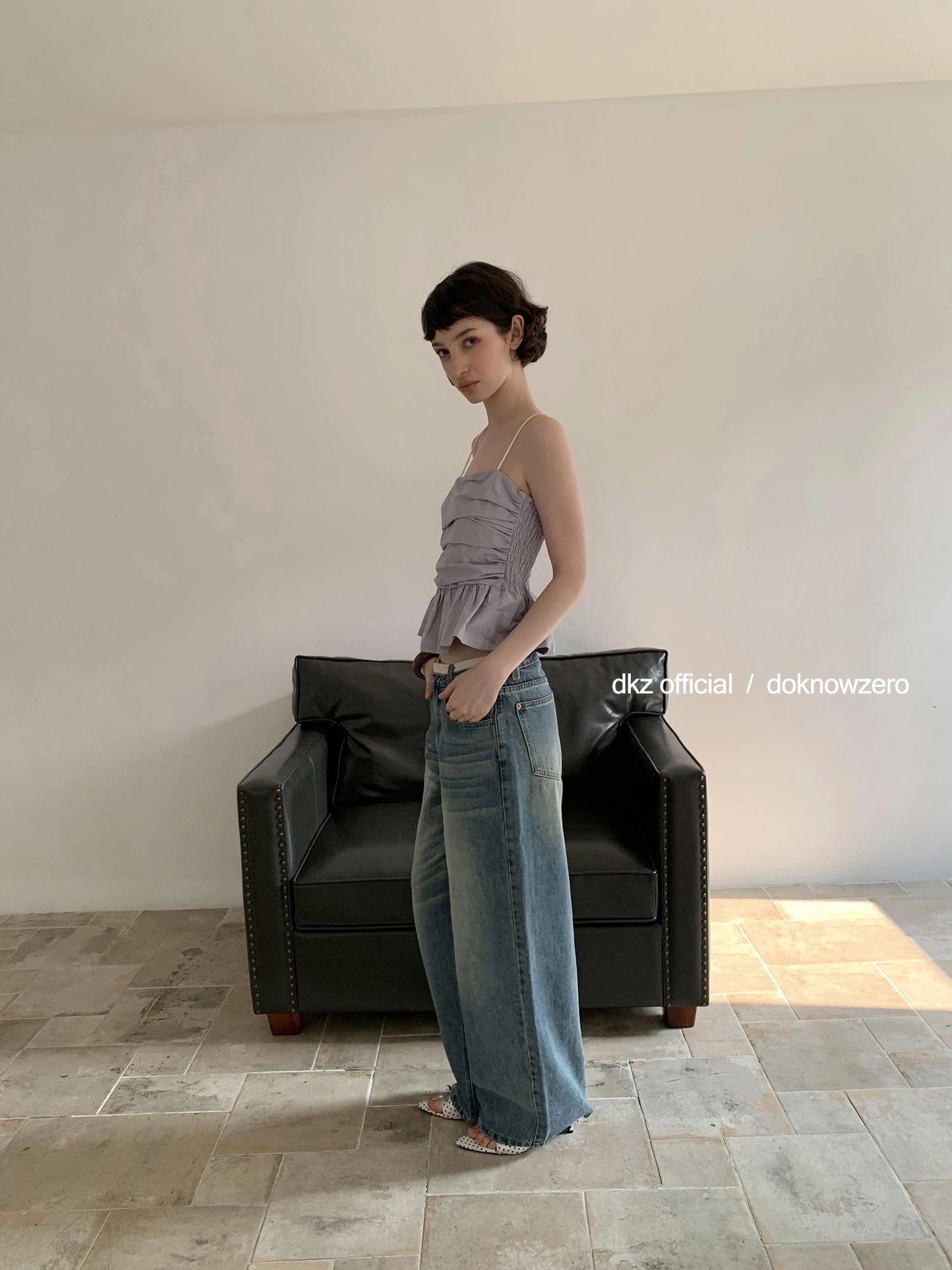 DKZ OFFICIAL Pleated Ruffle Hem Camisole Top