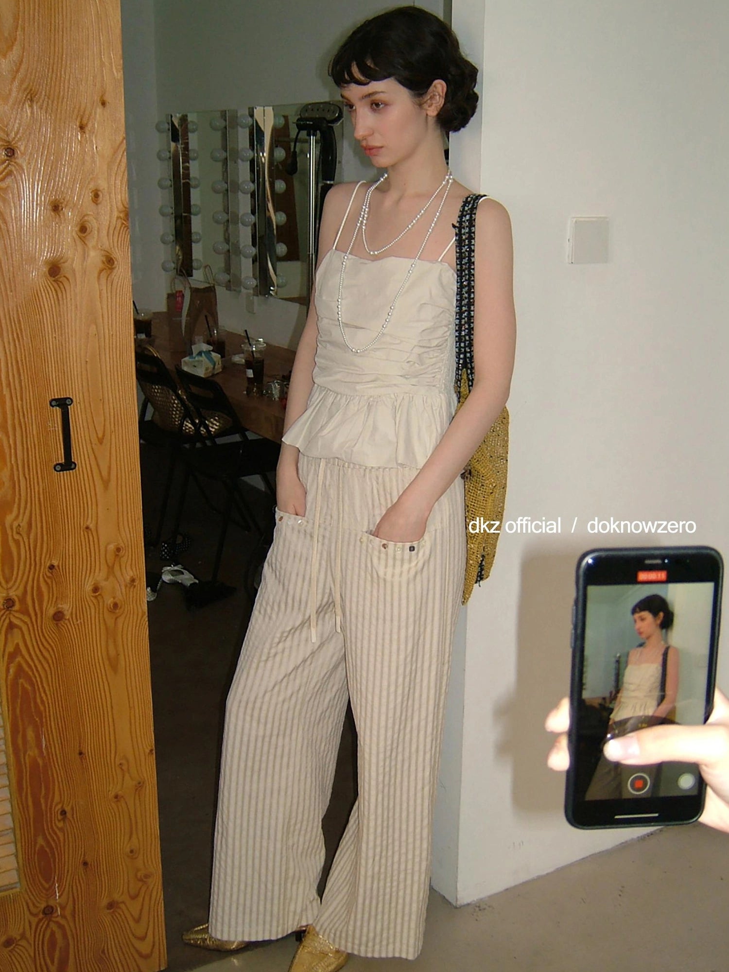 DKZ OFFICIAL Pleated Ruffle Hem Camisole Top